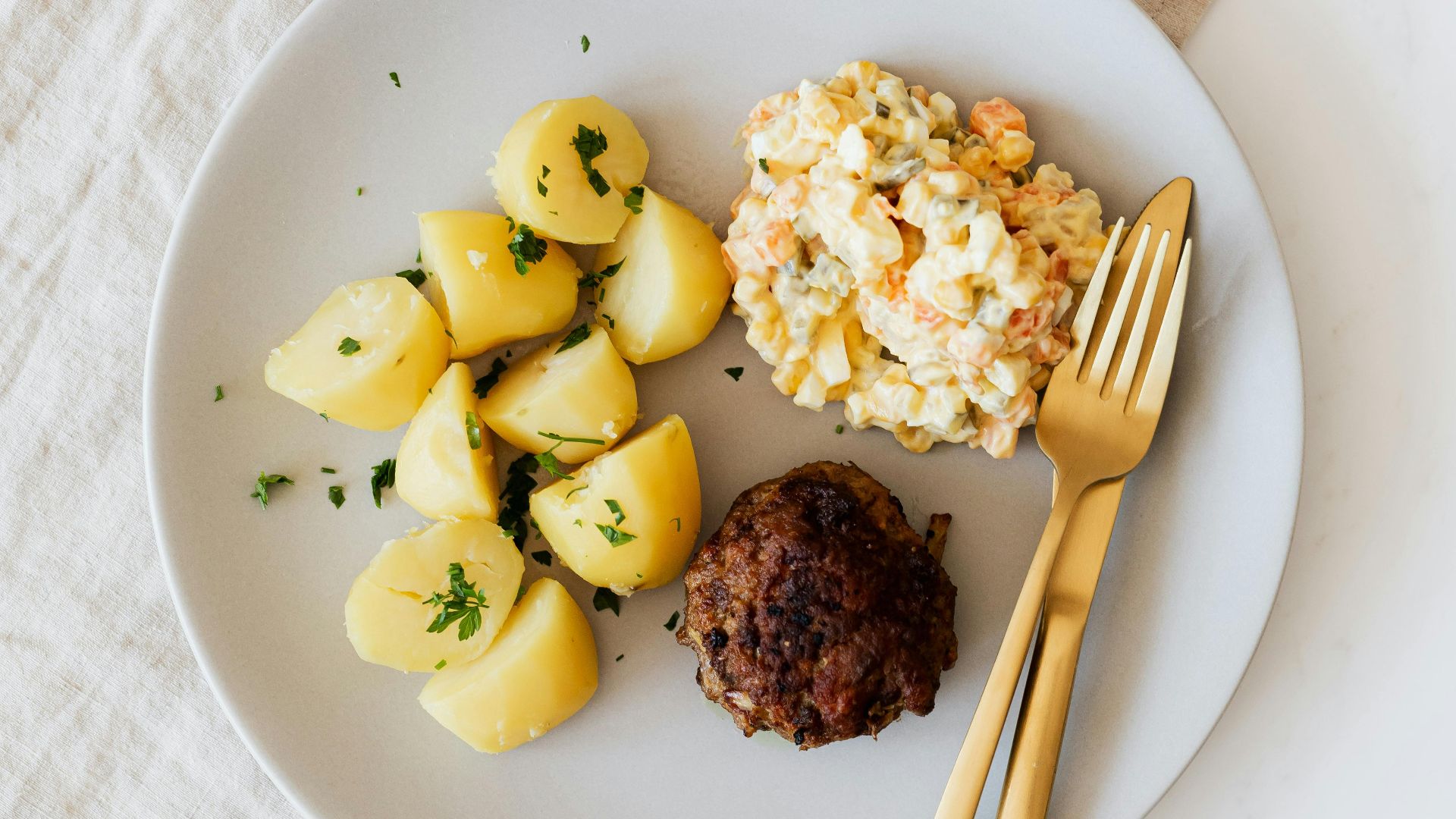20 façons d’améliorer les plats classiques à base de viande et de pommes de terre