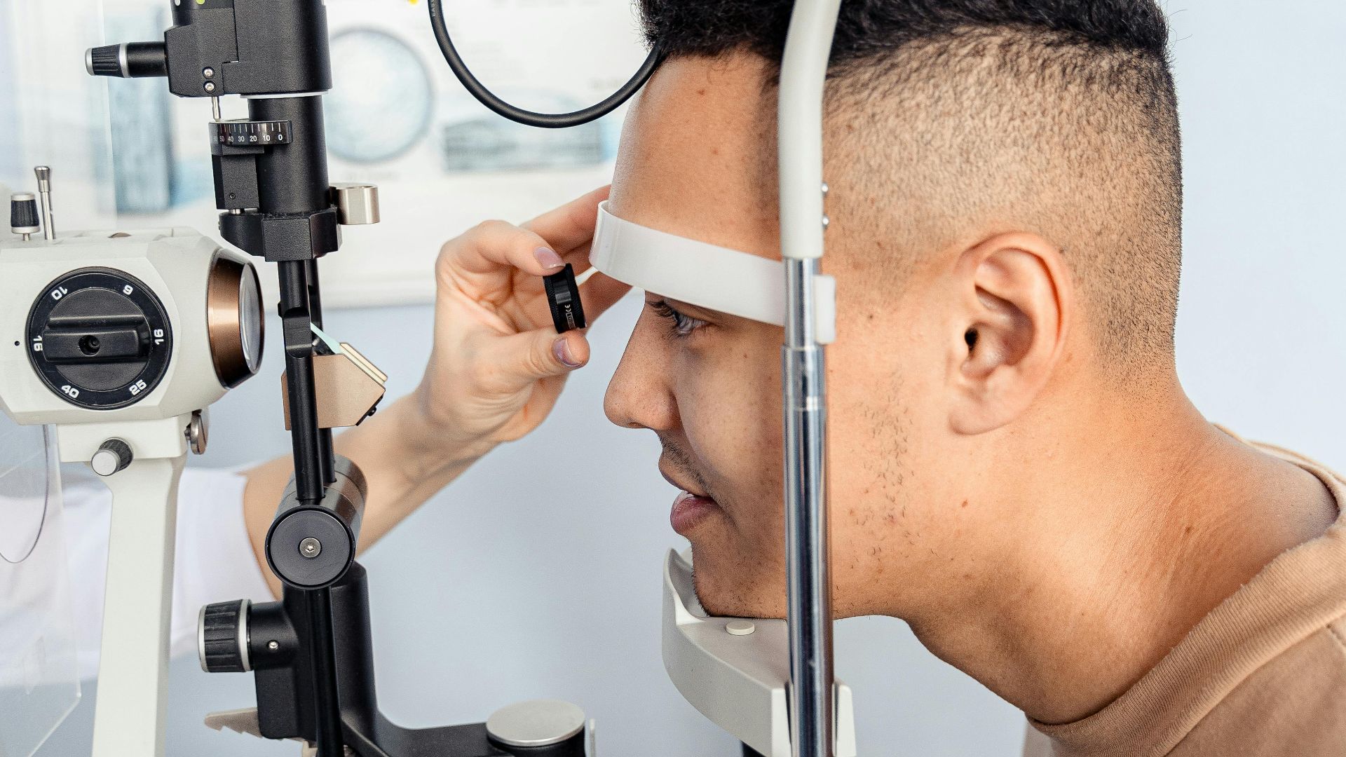 7. Sauter un examen de la vue