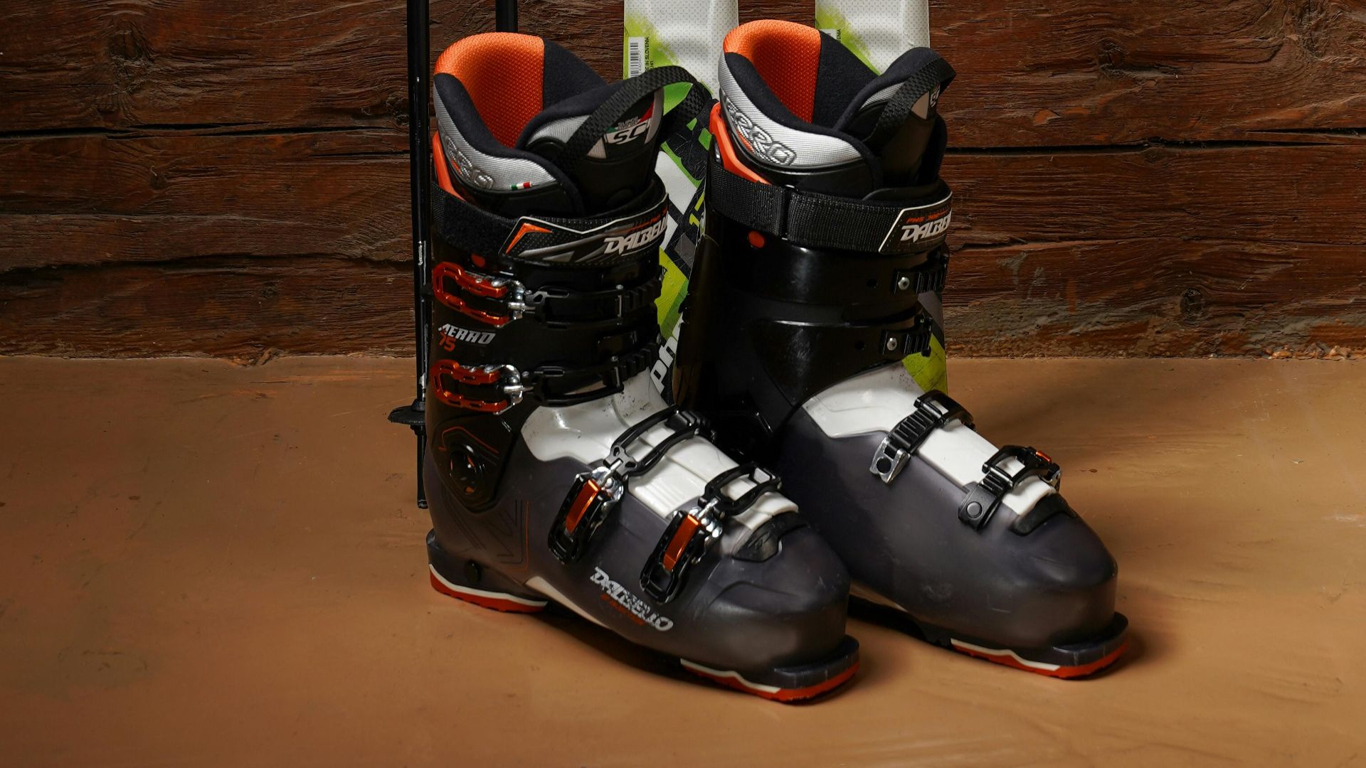 15. Après-Ski Moon Boots