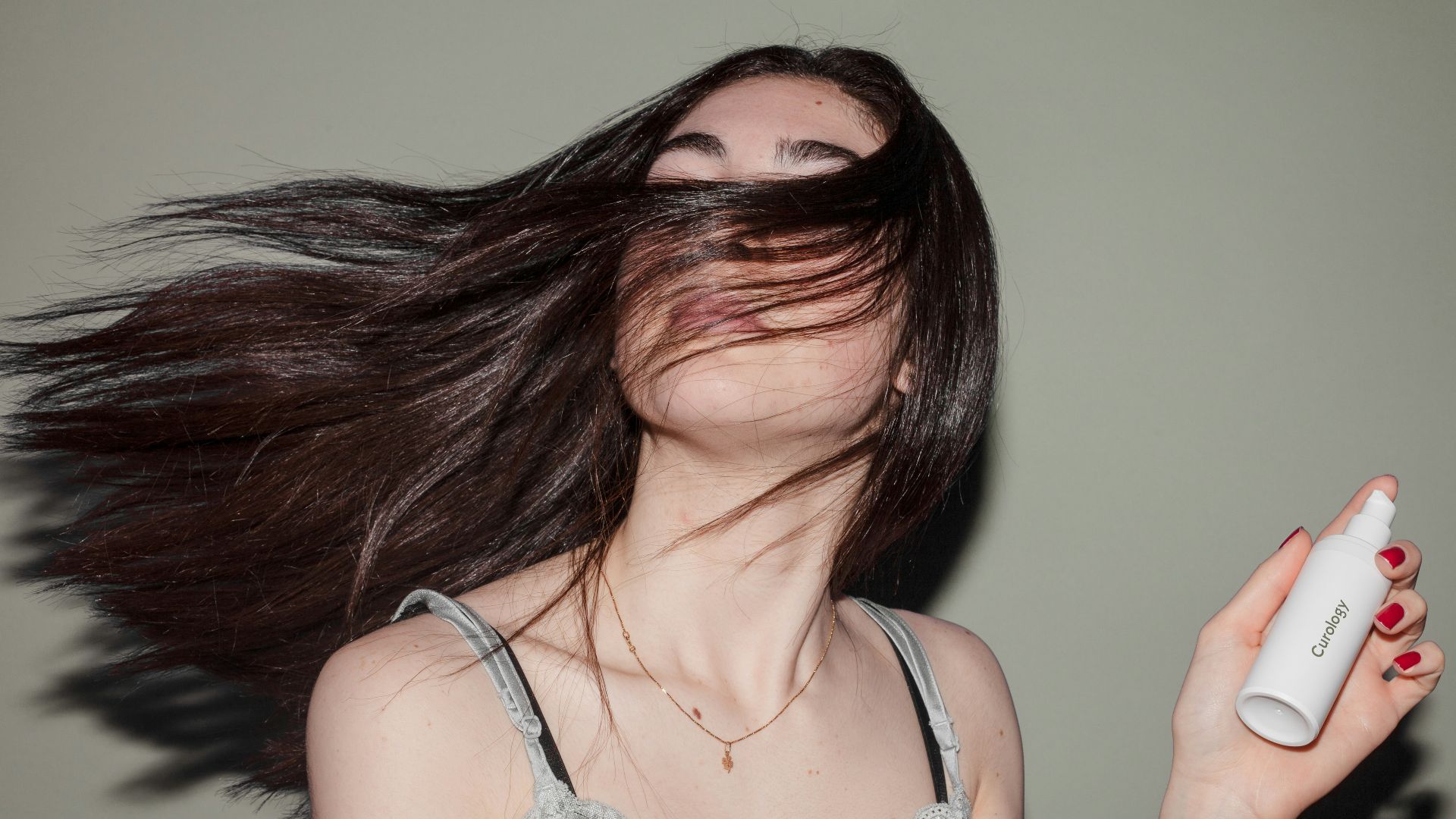 5. Cheveux brillants