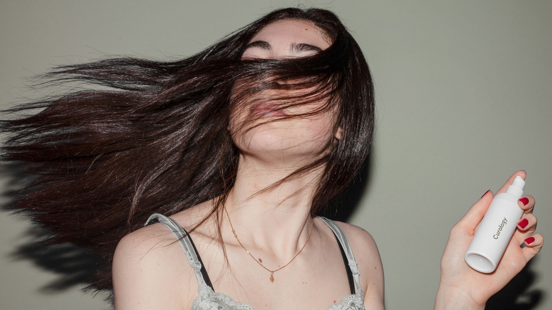 8. Cheveux brillants