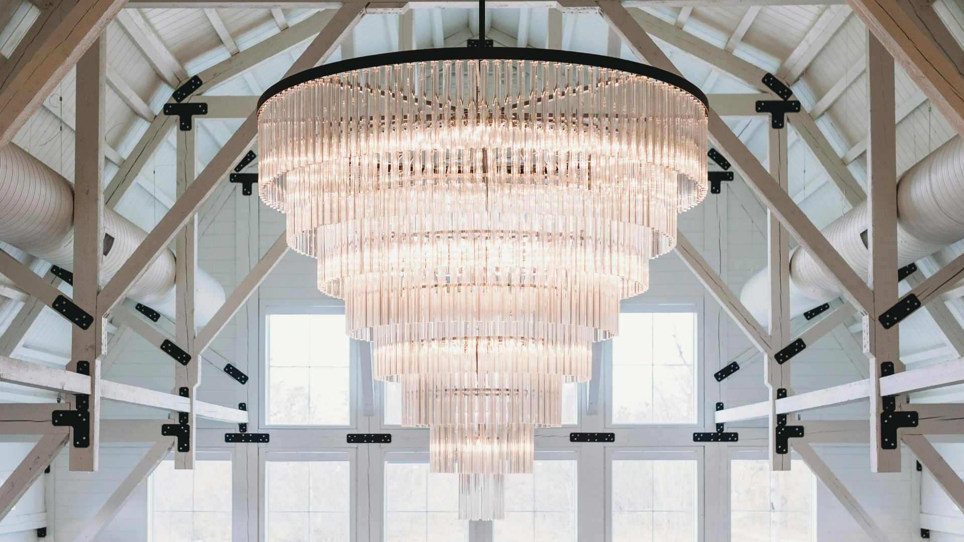 7. Chandelier suspendu en cristal Icicle Canopy