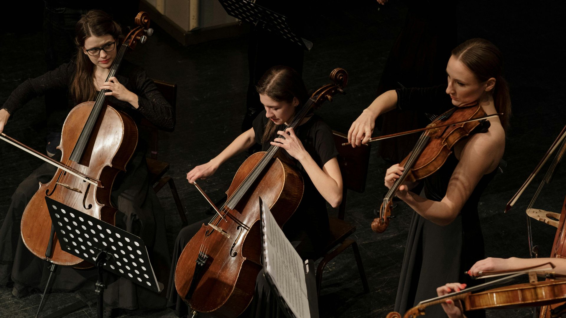 15. Quatuor à cordes dans un atrium enneigé