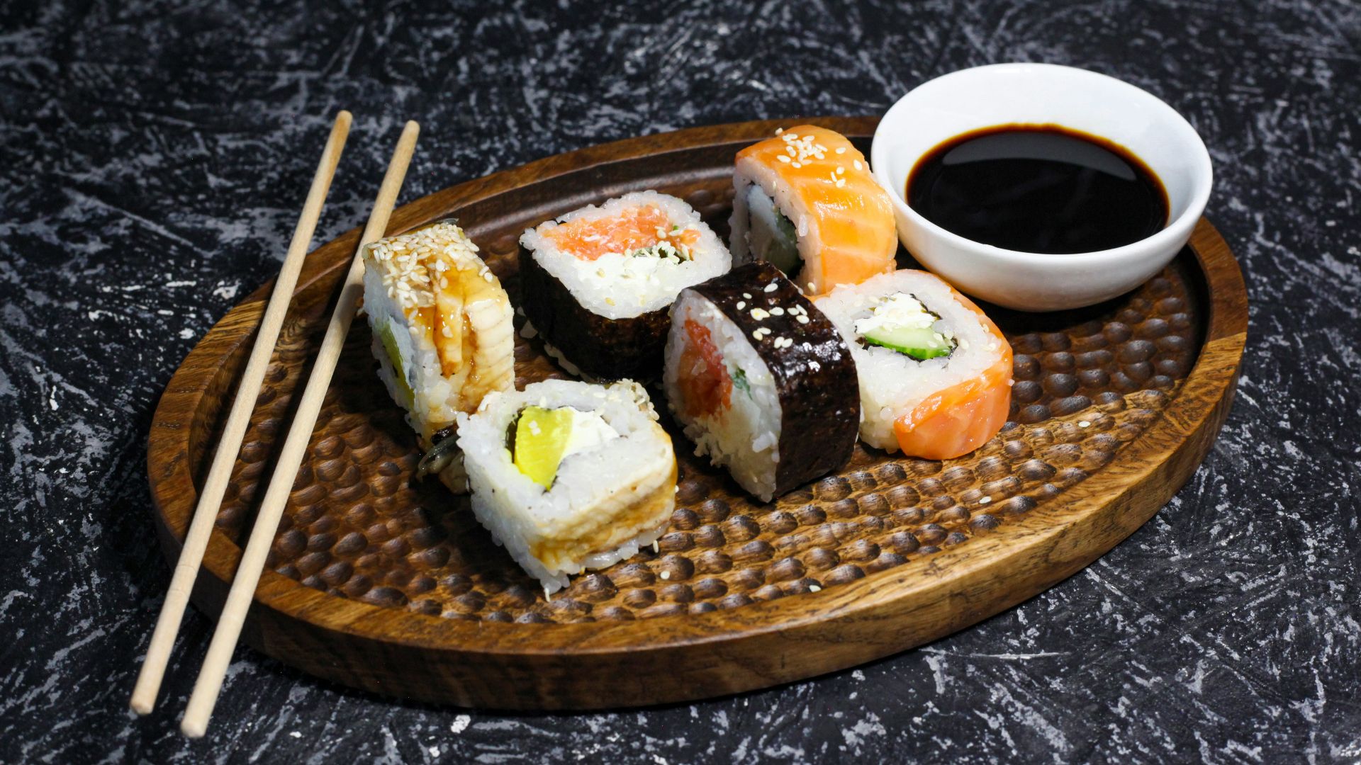 11. Rouleaux de sushi