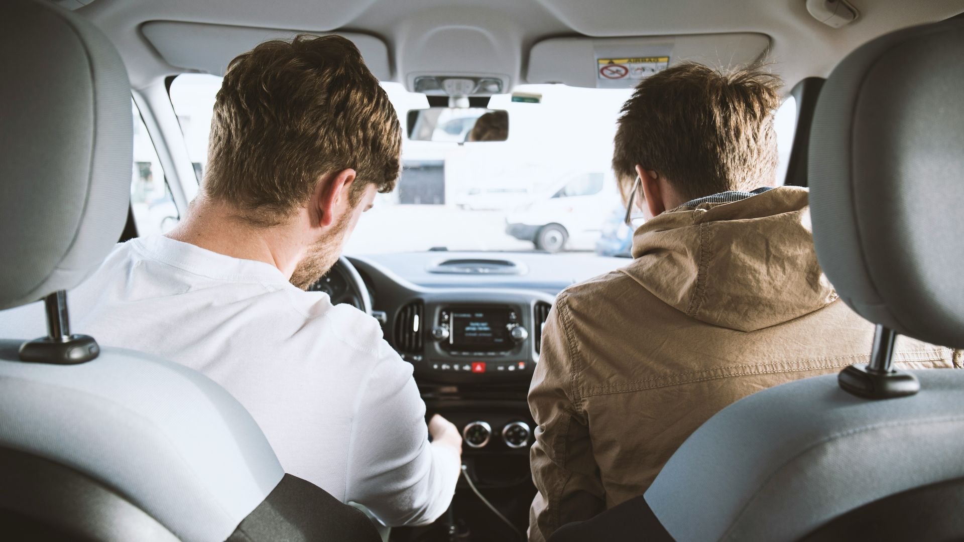 17. Vous préférez conduire seul