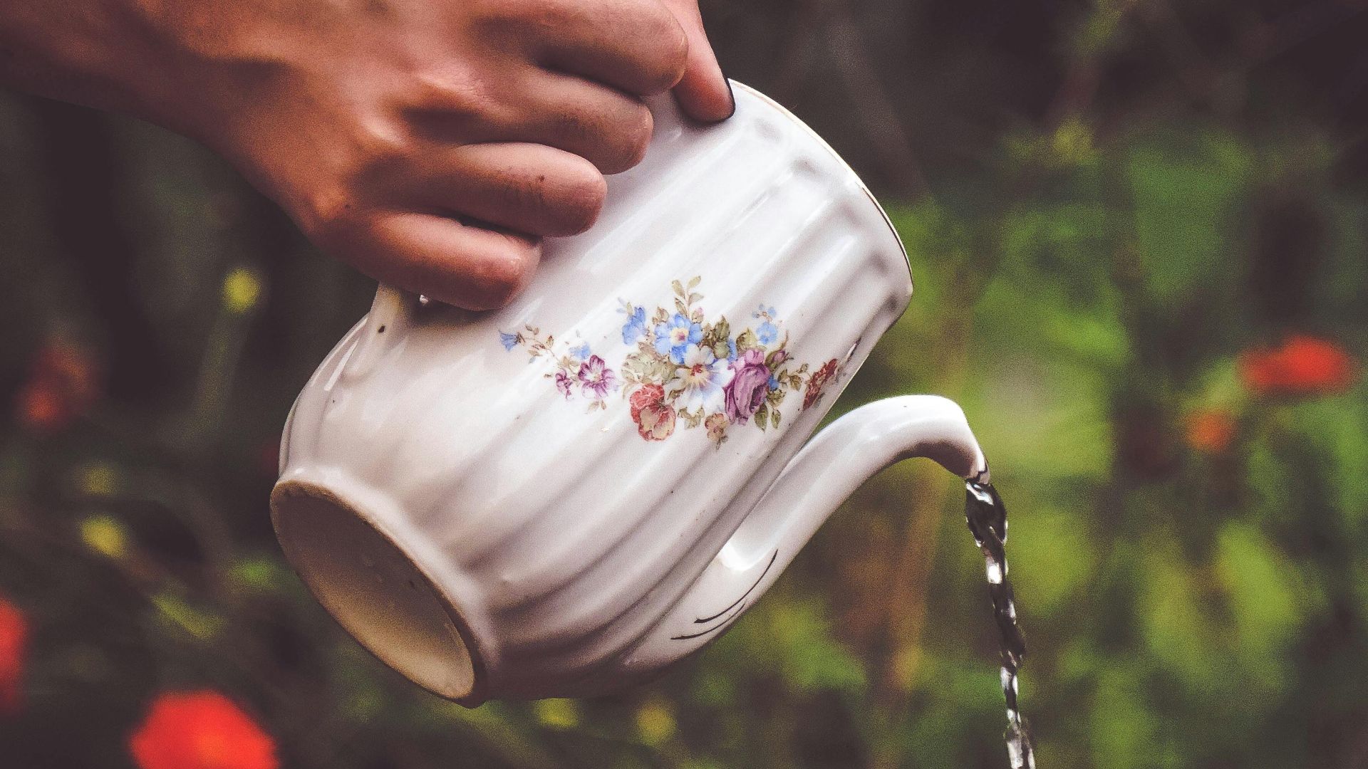 5. Ramollir l'acrylique avec un rinçage au vinaigre