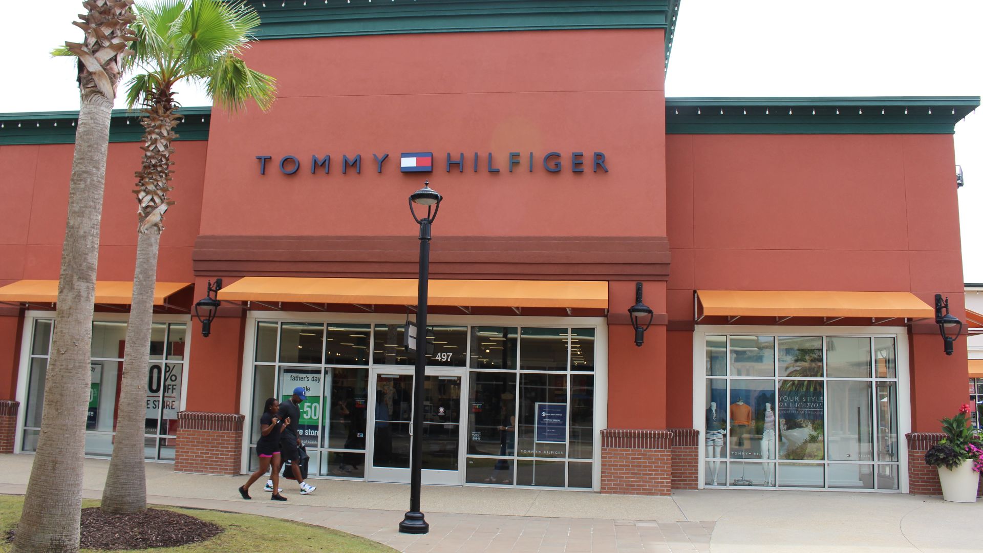 8. Tommy Hilfiger