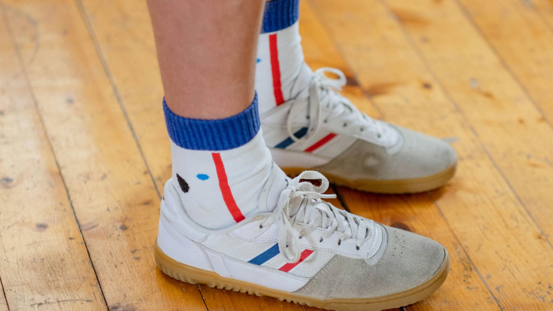 15. Assurez-vous que vos chaussettes sont assorties à vos chaussures