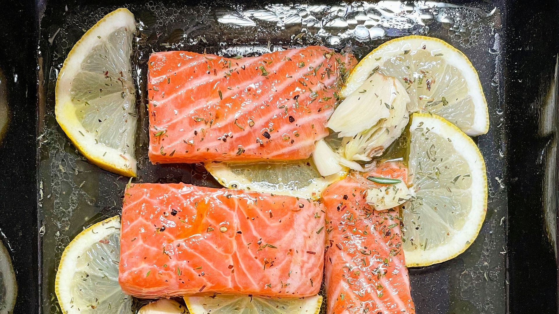 10. Filets de poisson frais