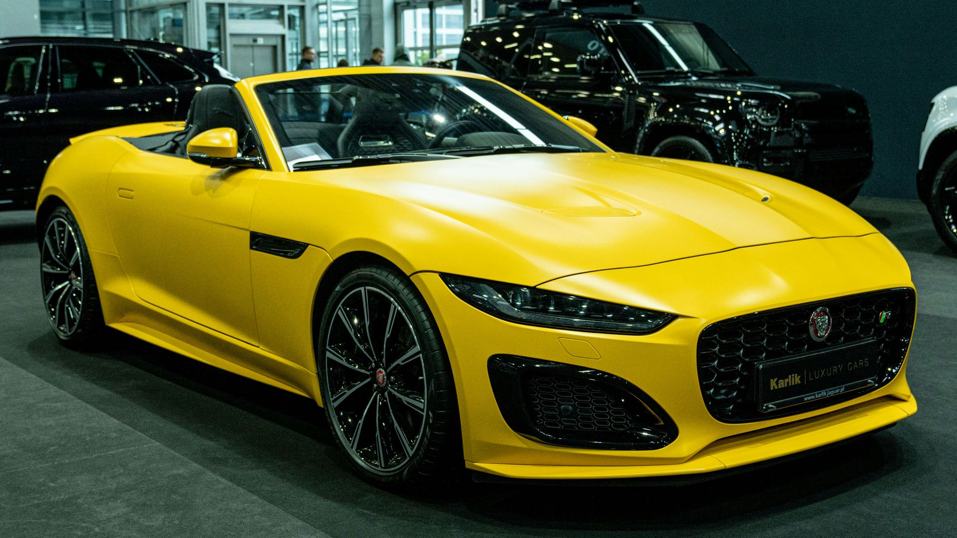 18. Jaguar F-Type