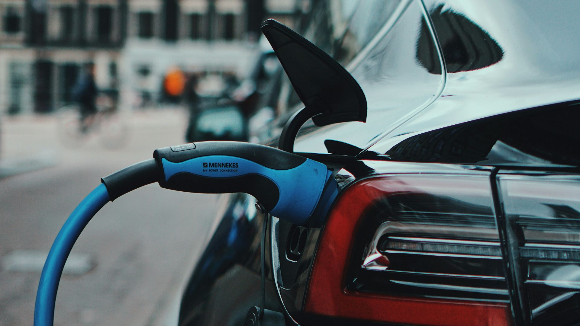 1. Les véhicules électriques n'ont pas une autonomie suffisante pour la conduite quotidienne