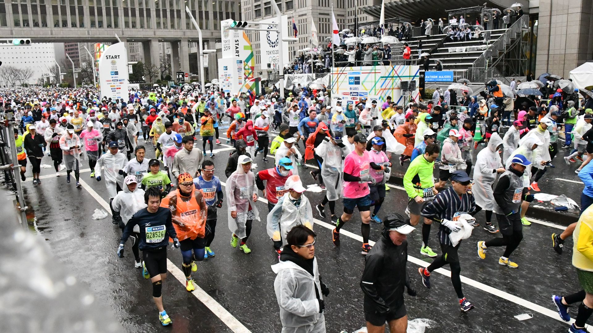 13. Asics a sponsorisé le premier marathon international de Tokyo