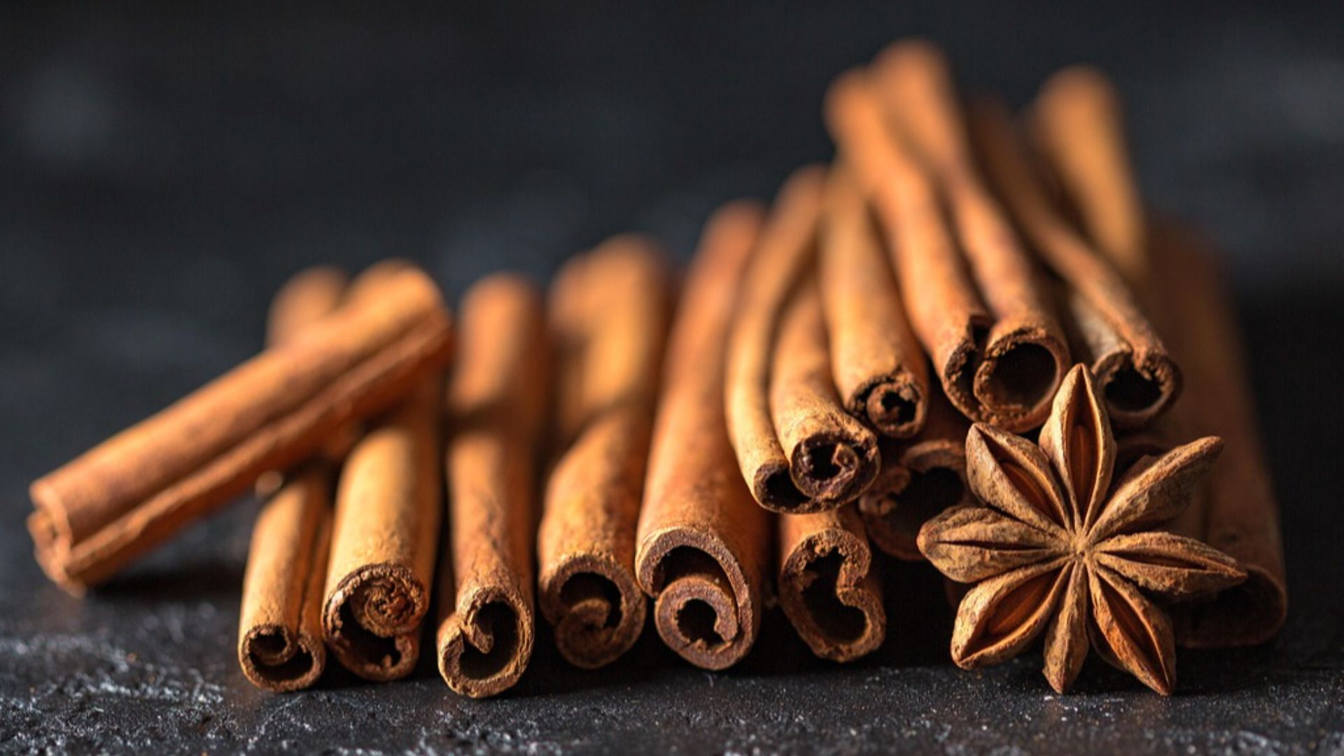 11. Assaisonnez avec de la cannelle ou du curcuma