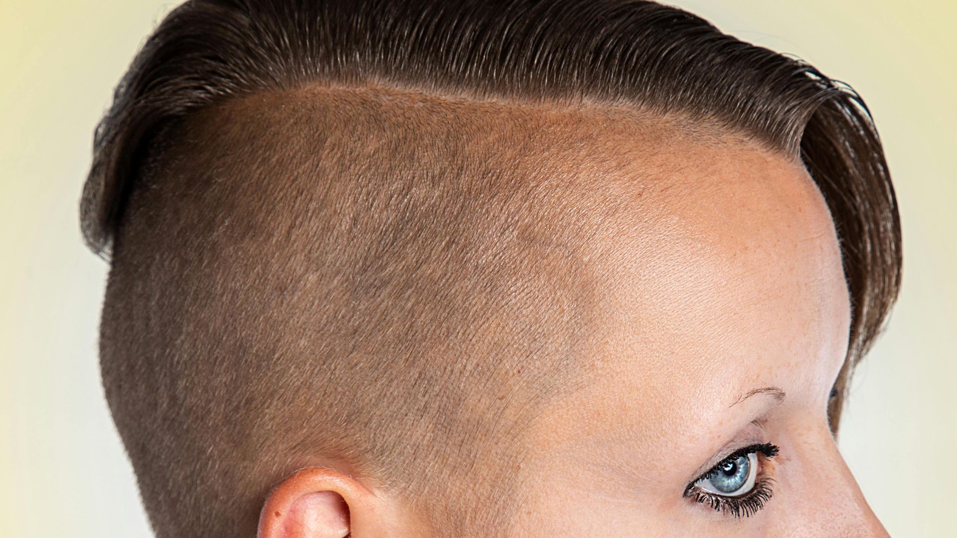 8. Envisagez une coupe undercut 