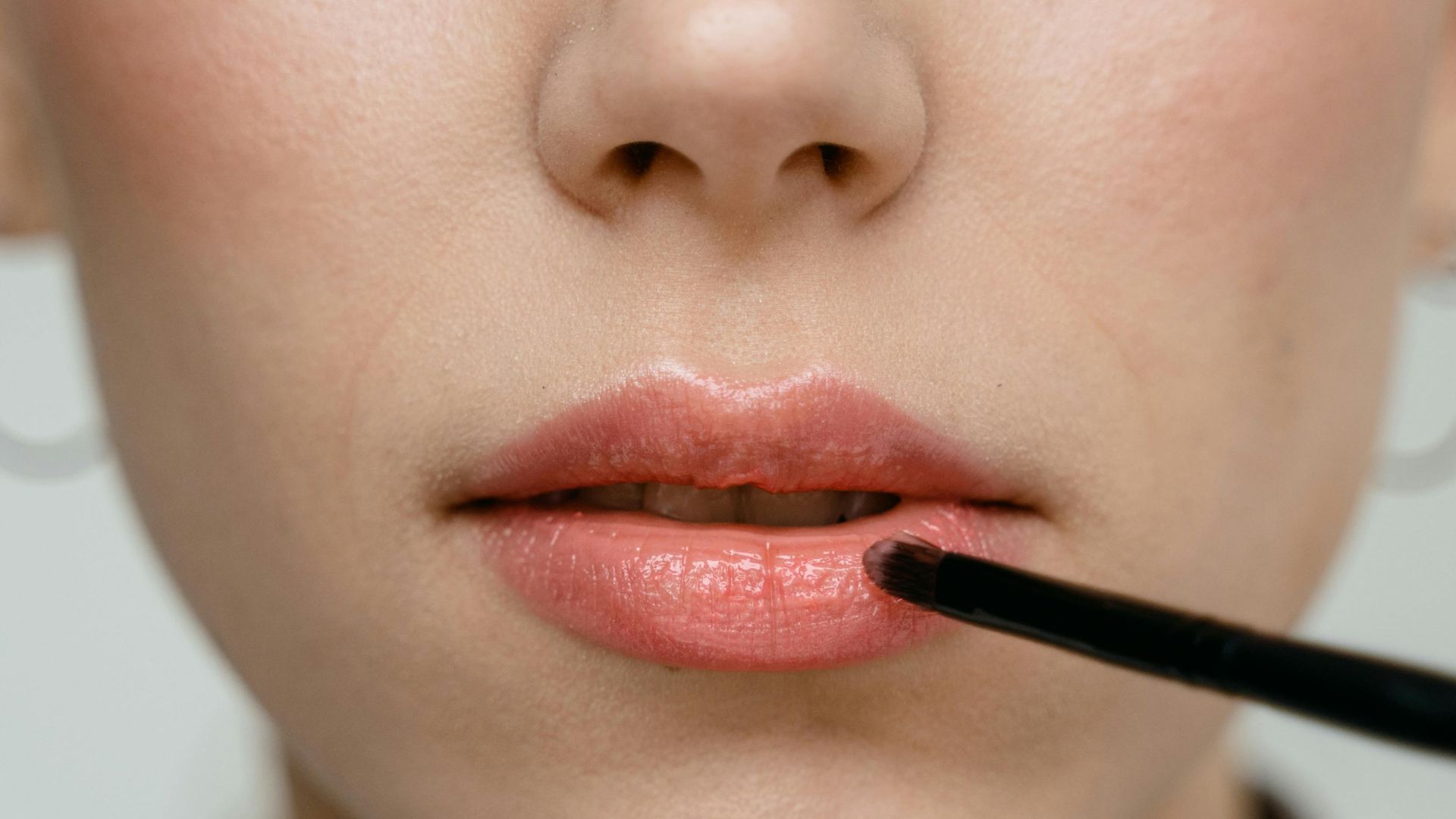 4. U Beauty The Plasma Lip Compound In Fawn