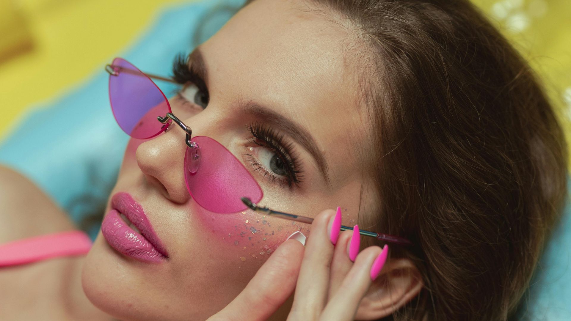 5. Yves Saint Laurent Loveshine Lip Oil Stick In 203 Blushed Mallow