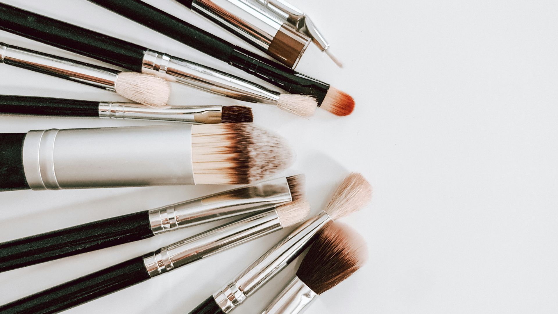 2. Maquillage