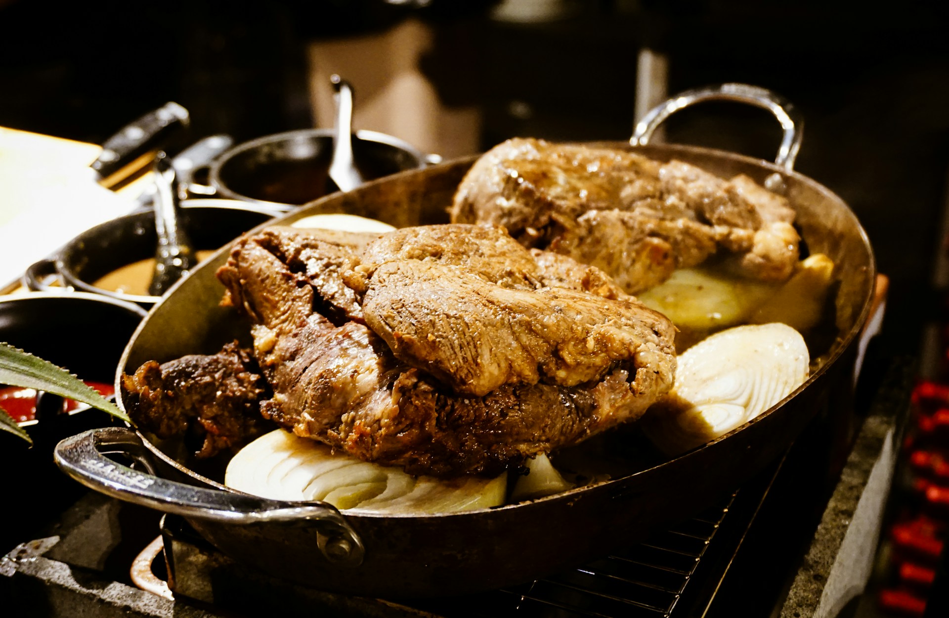 5. Guinea fowl with white sausage