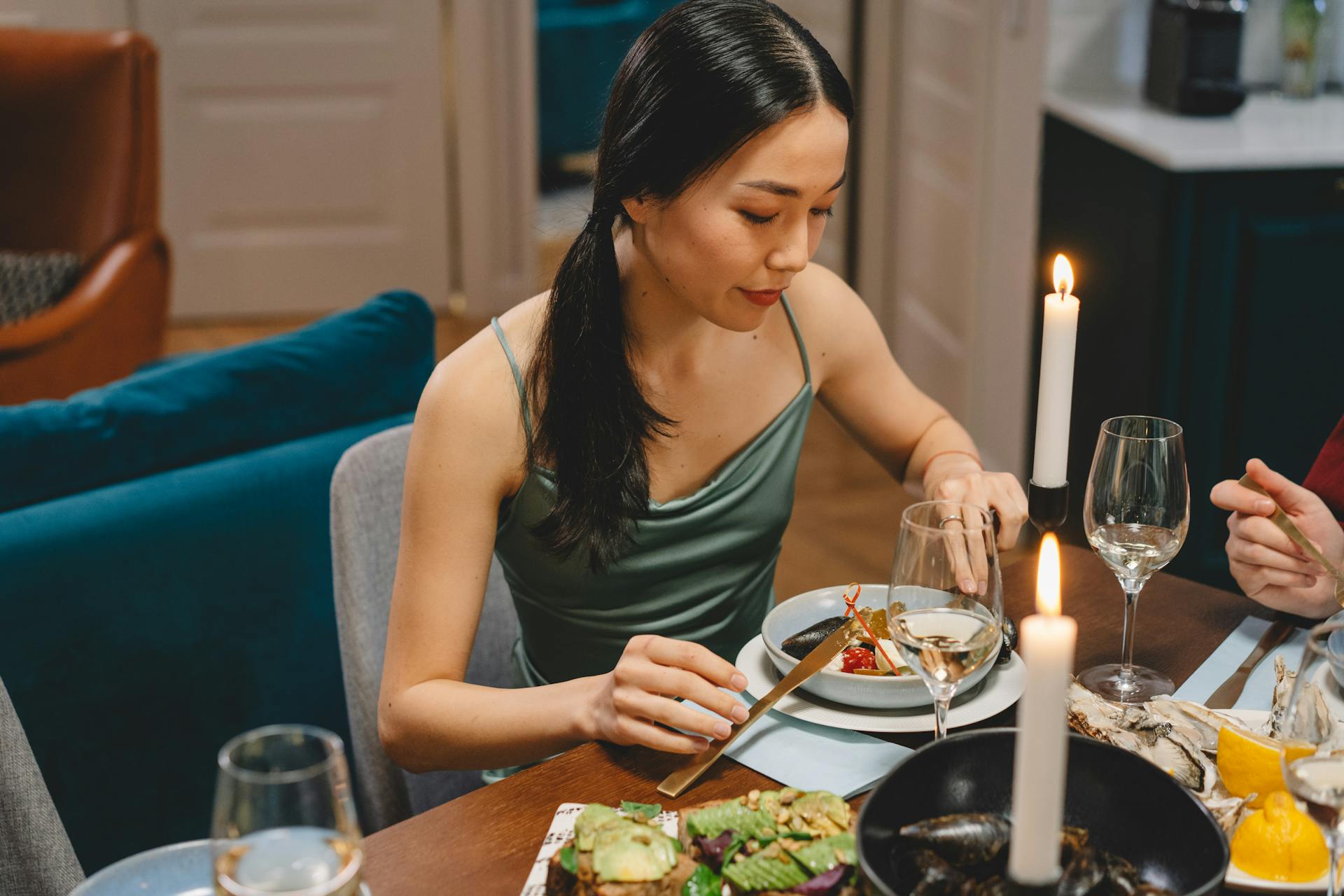 6. Cook her a gourmet meal