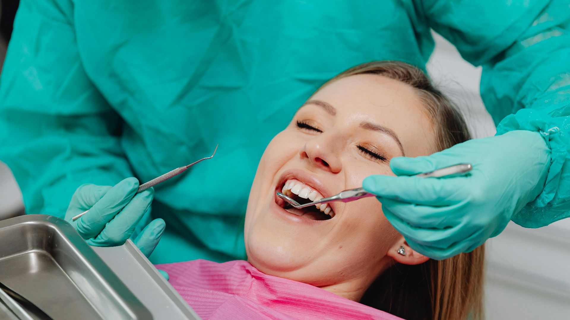 10 choses stupides à ne jamais faire chez le dentiste et 10 façons d’être le patient parfait