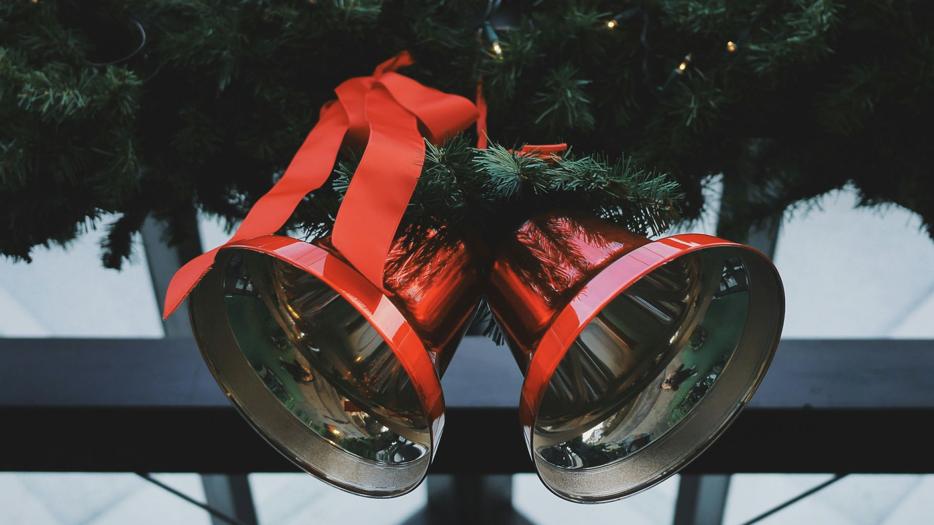 8. Carol Of The Bells