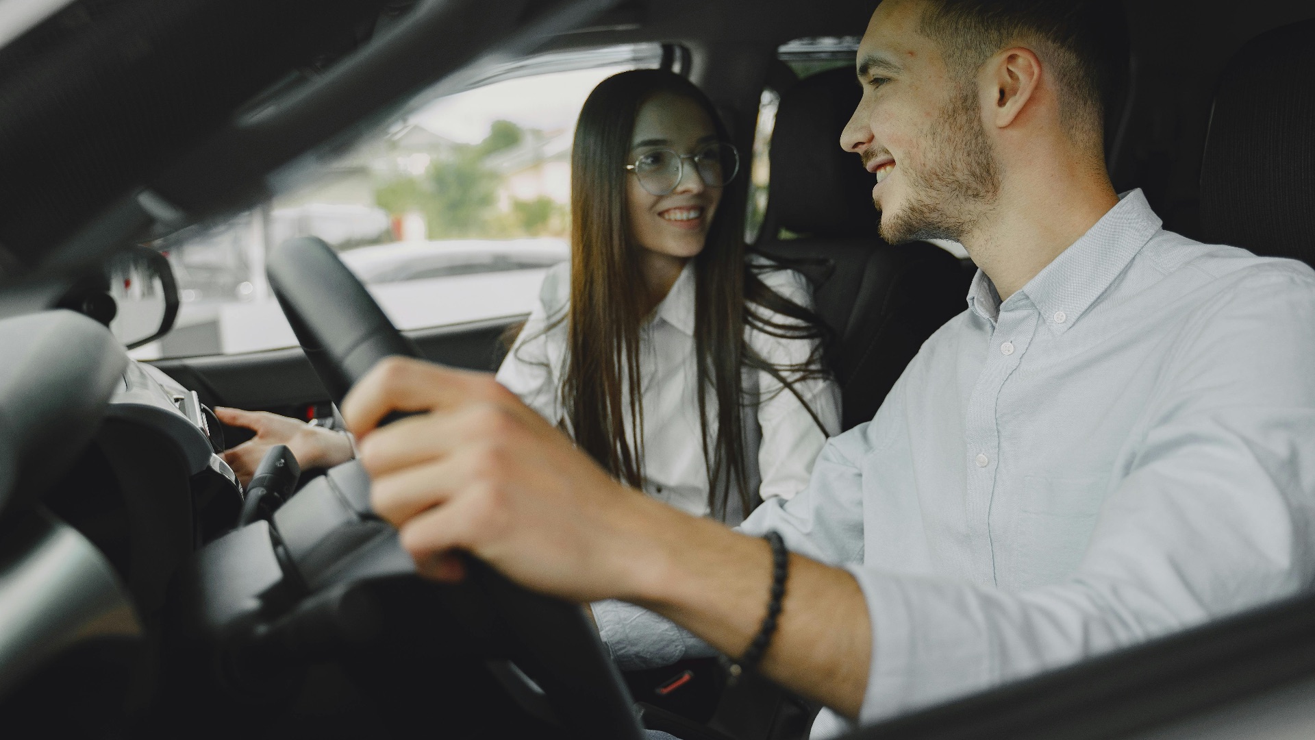 6. Observez comment les autres conduisent