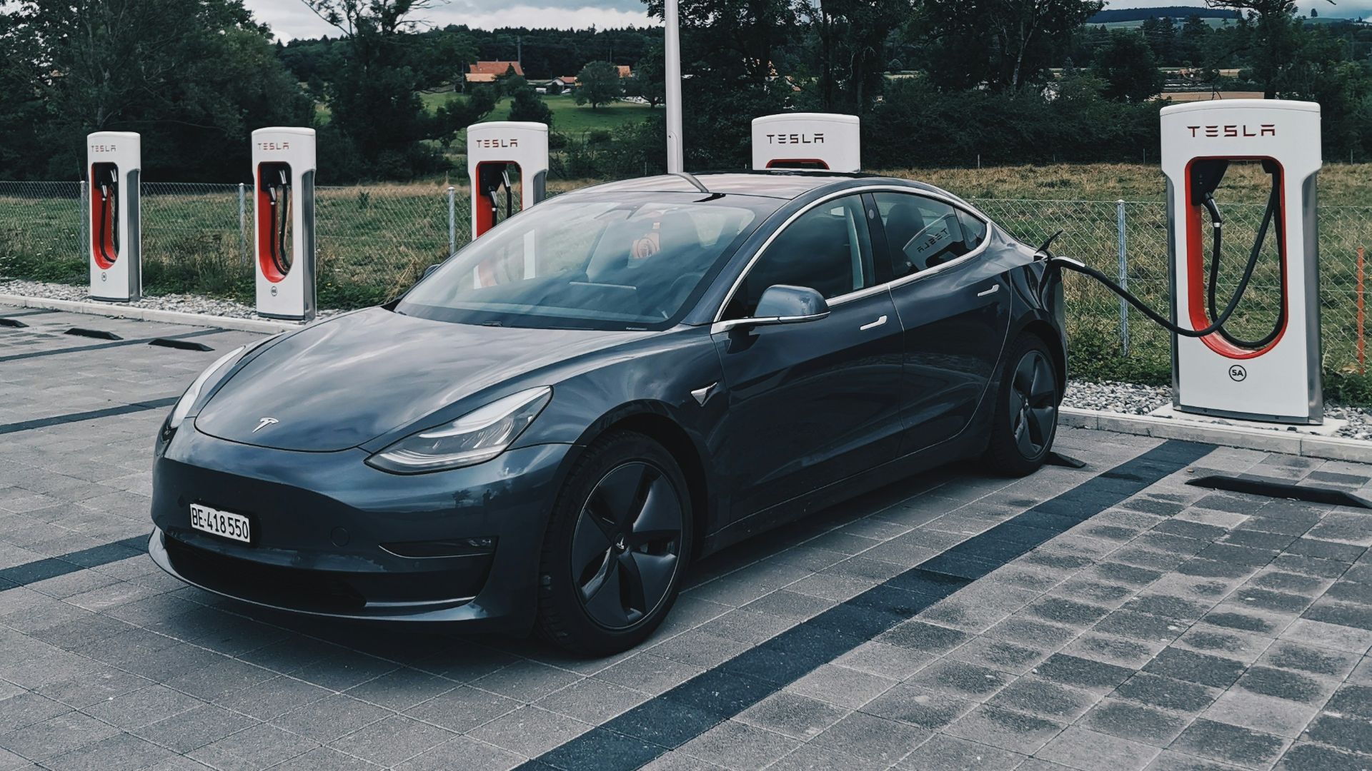 10. Tesla Autopilot (en cours)