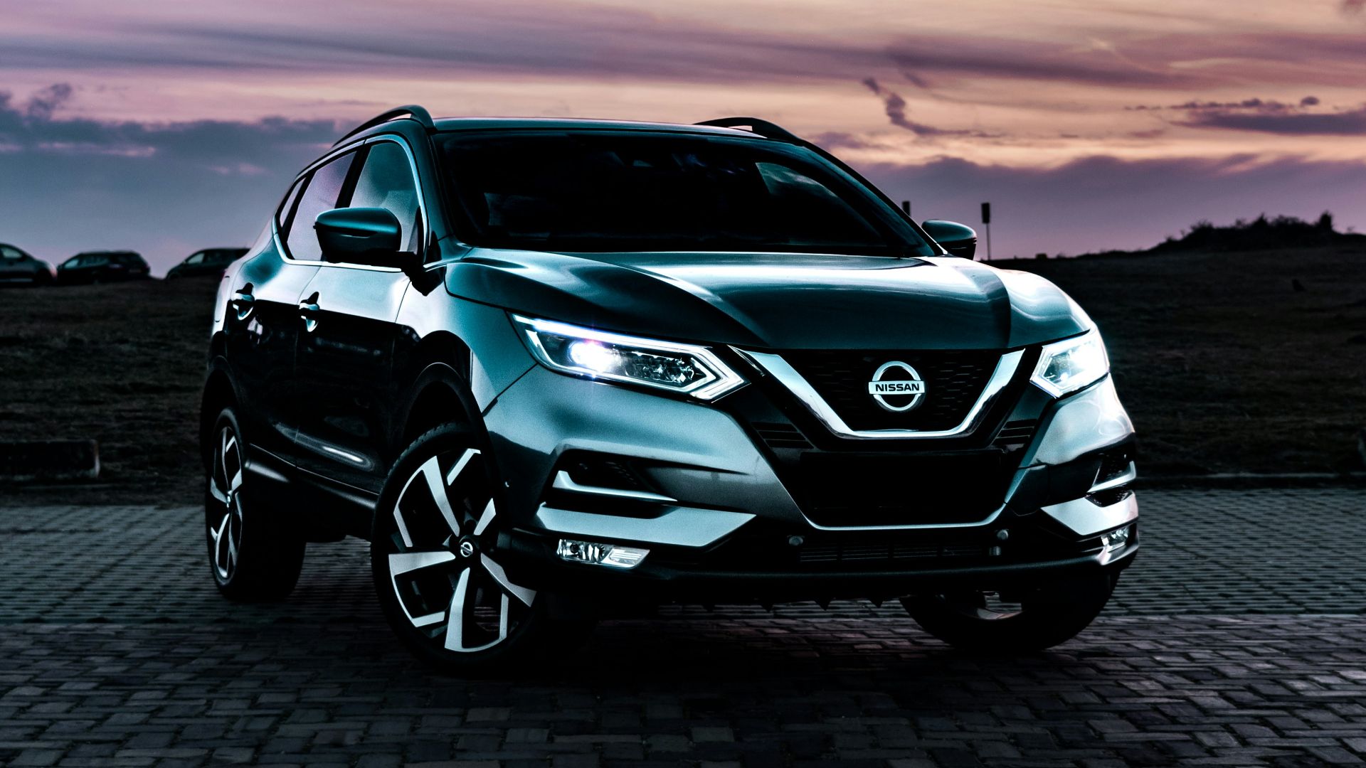 5. Loquet de capot Nissan (2014-2016)