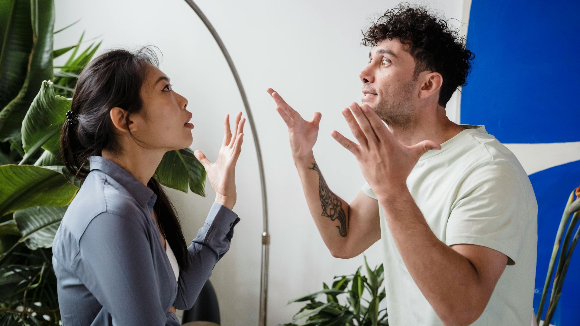 10 choses qui font se disputer même les couples heureux et 10 choses qui ne font jamais l’objet de disputes