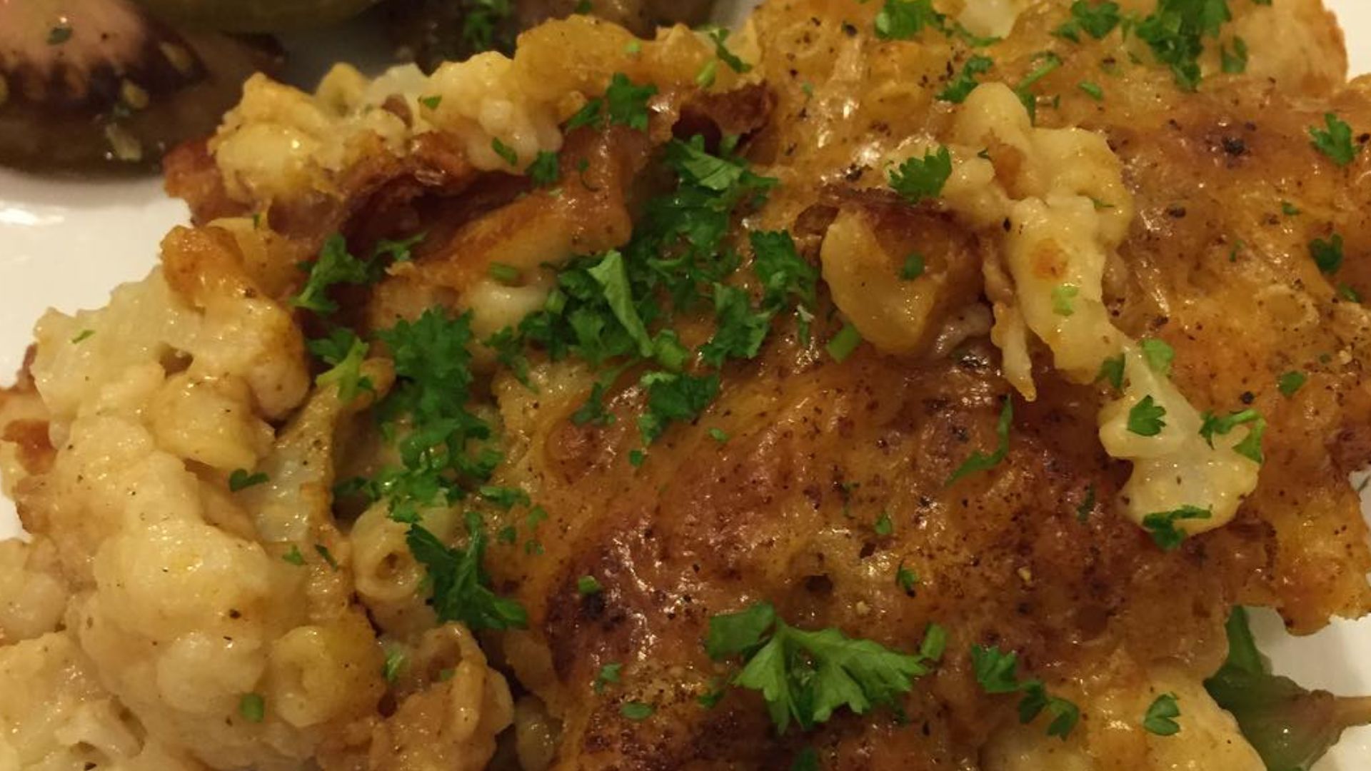 1. Macaroni au fromage et au chou-fleur