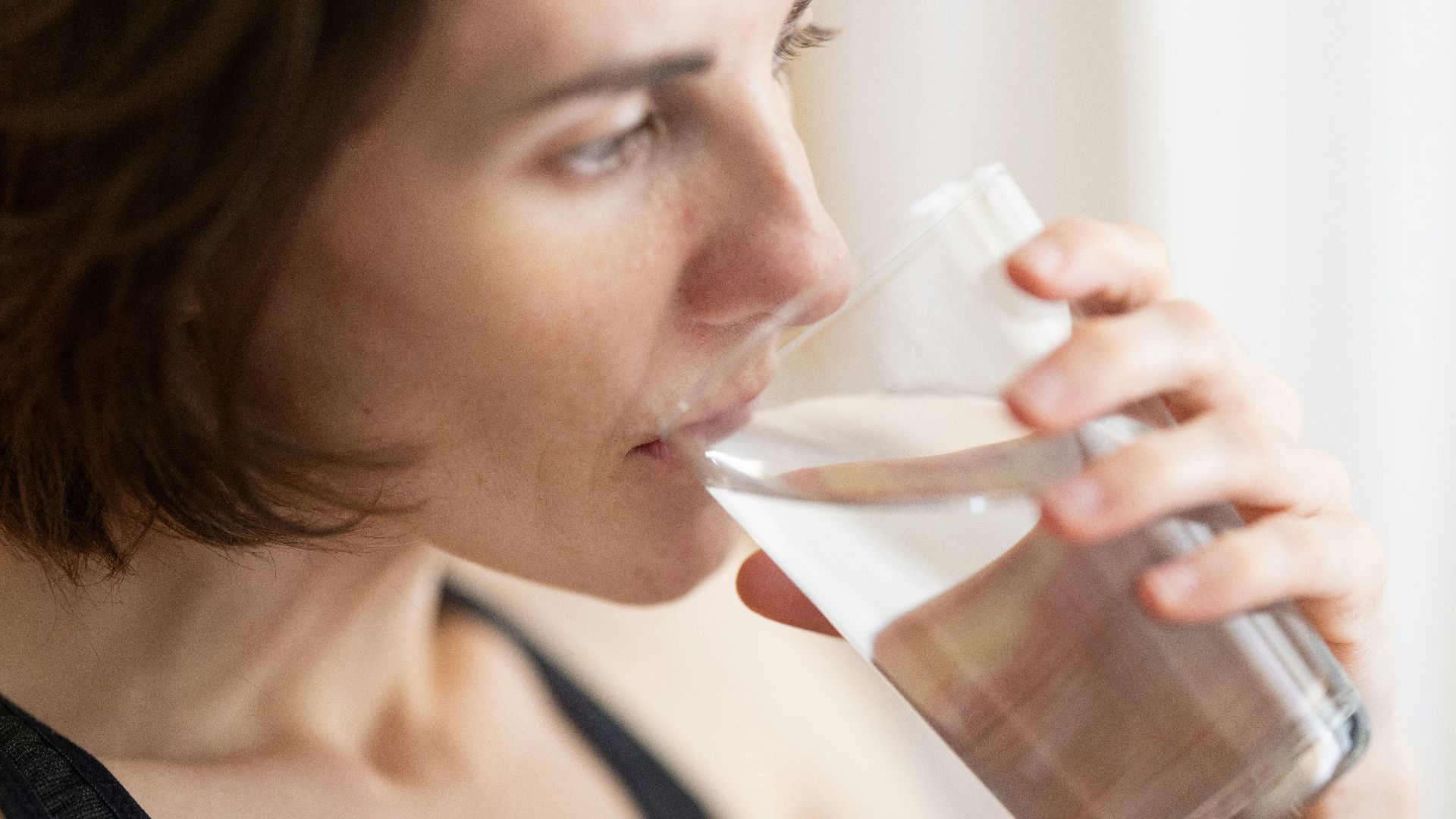 2. Buvez de l'eau ou des boissons électrolytiques