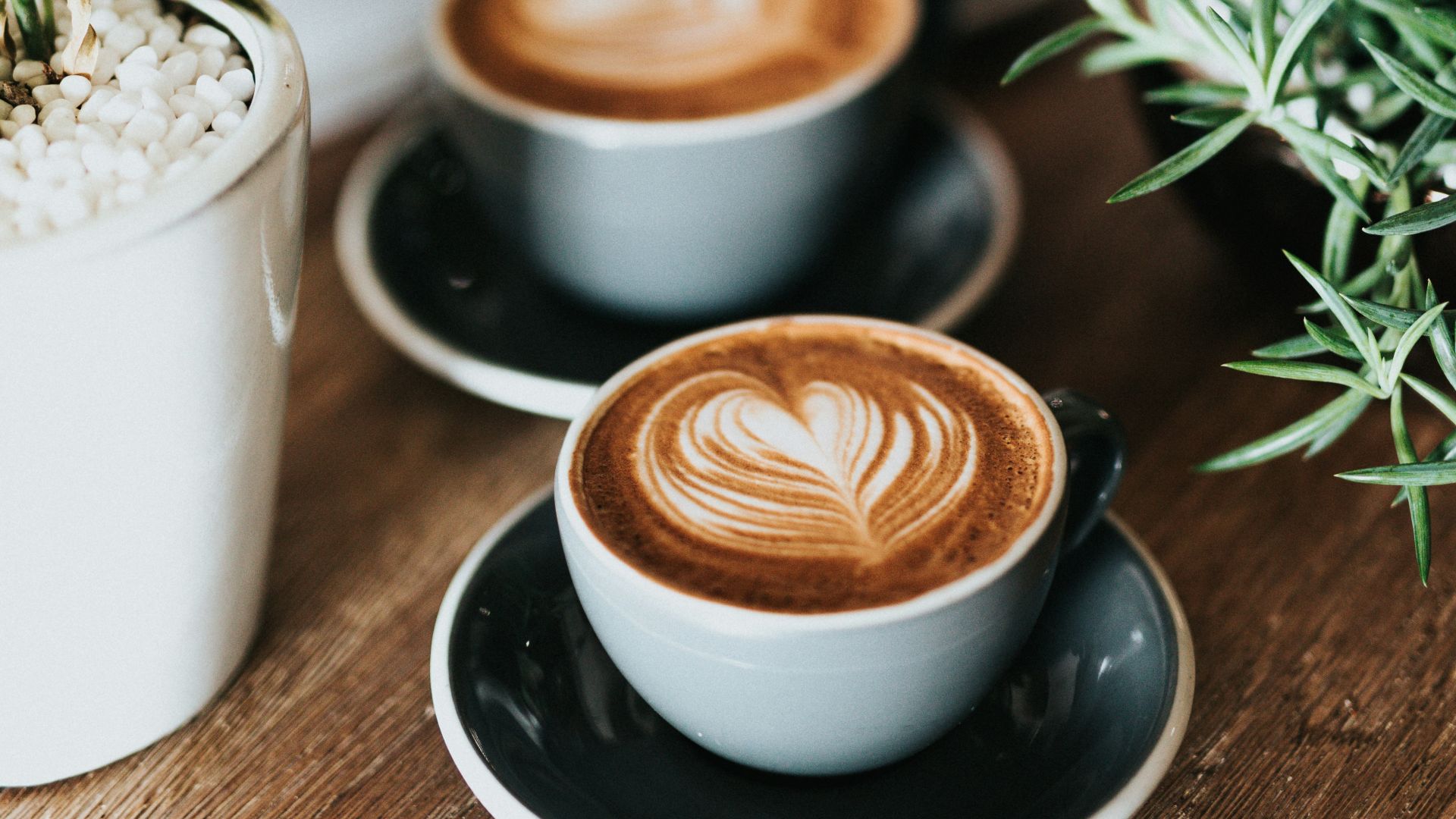 8. Réduisez votre consommation de caféine et d'alcool