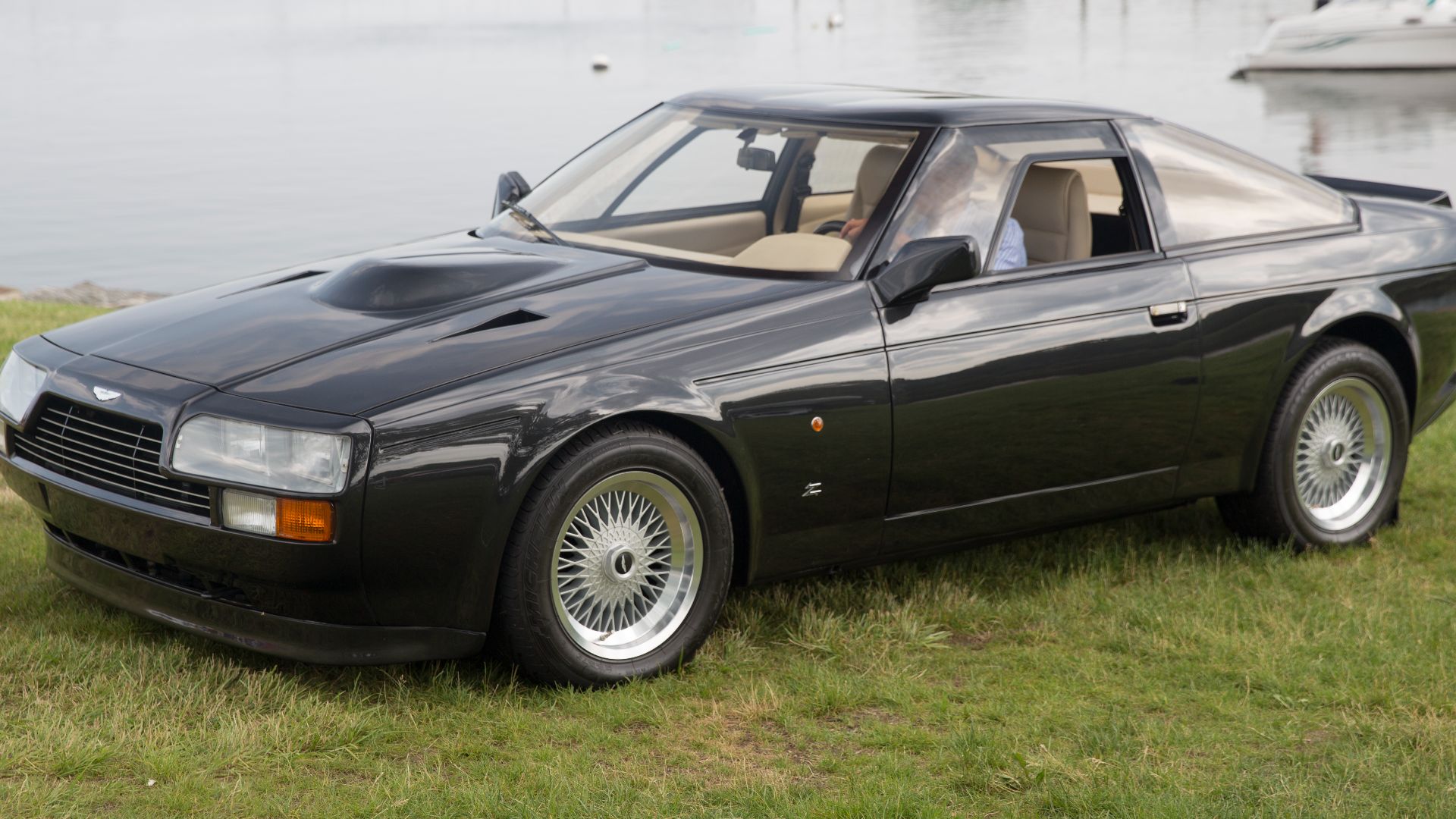 3. Aston Martin V8 Vantage
