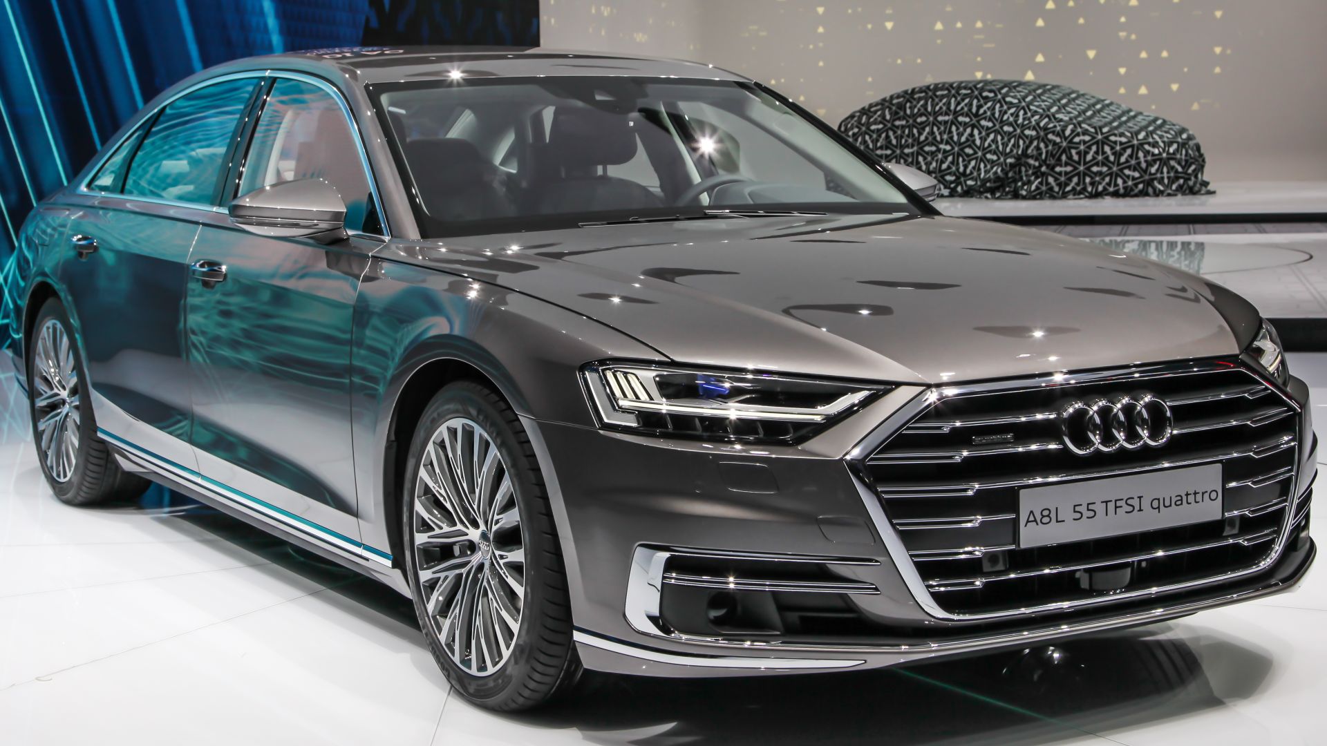 6. Audi A8