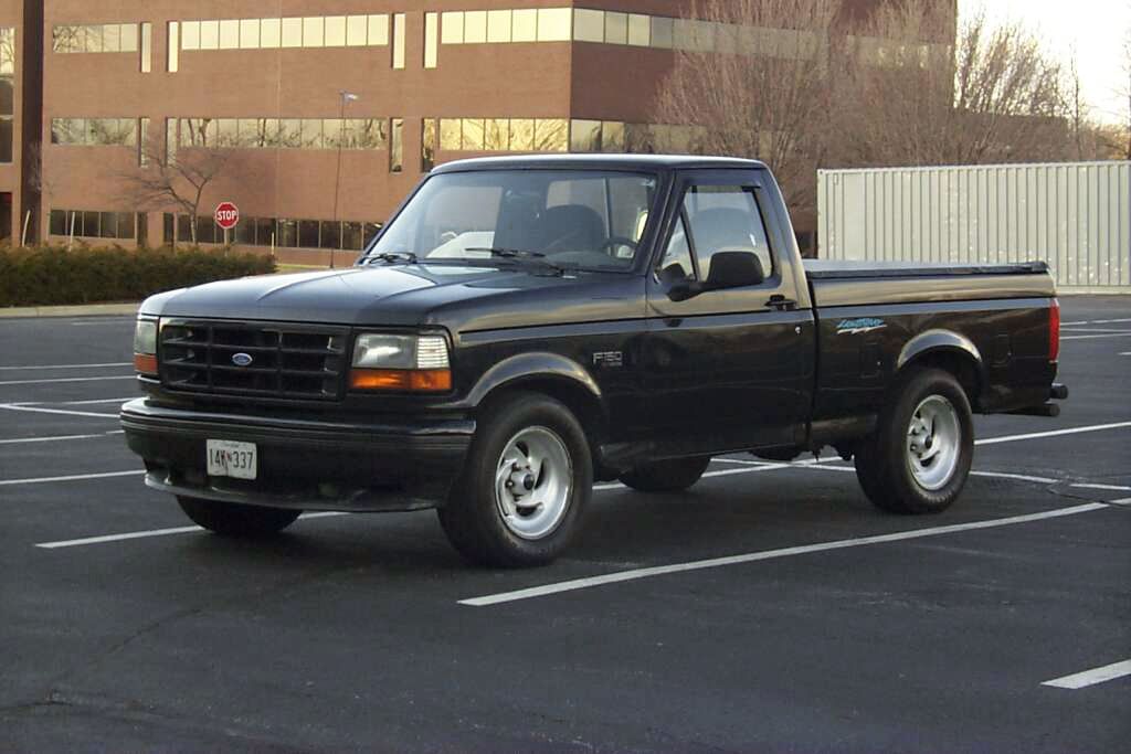 20. 1993-95 Ford F-150 Lightning