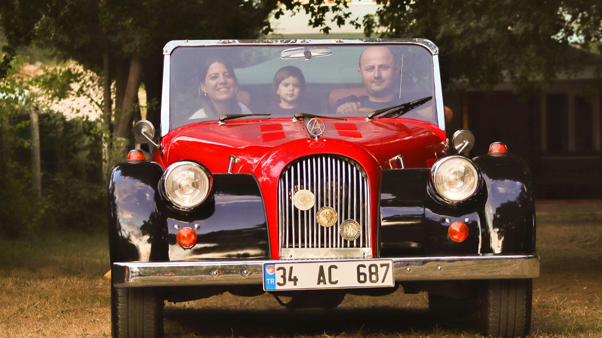 12. Repérez et discutez des voitures intéressantes lors de vos trajets en voiture