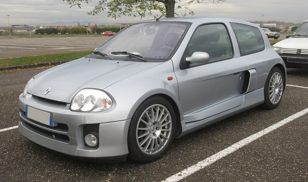 10. Renault Clio V6