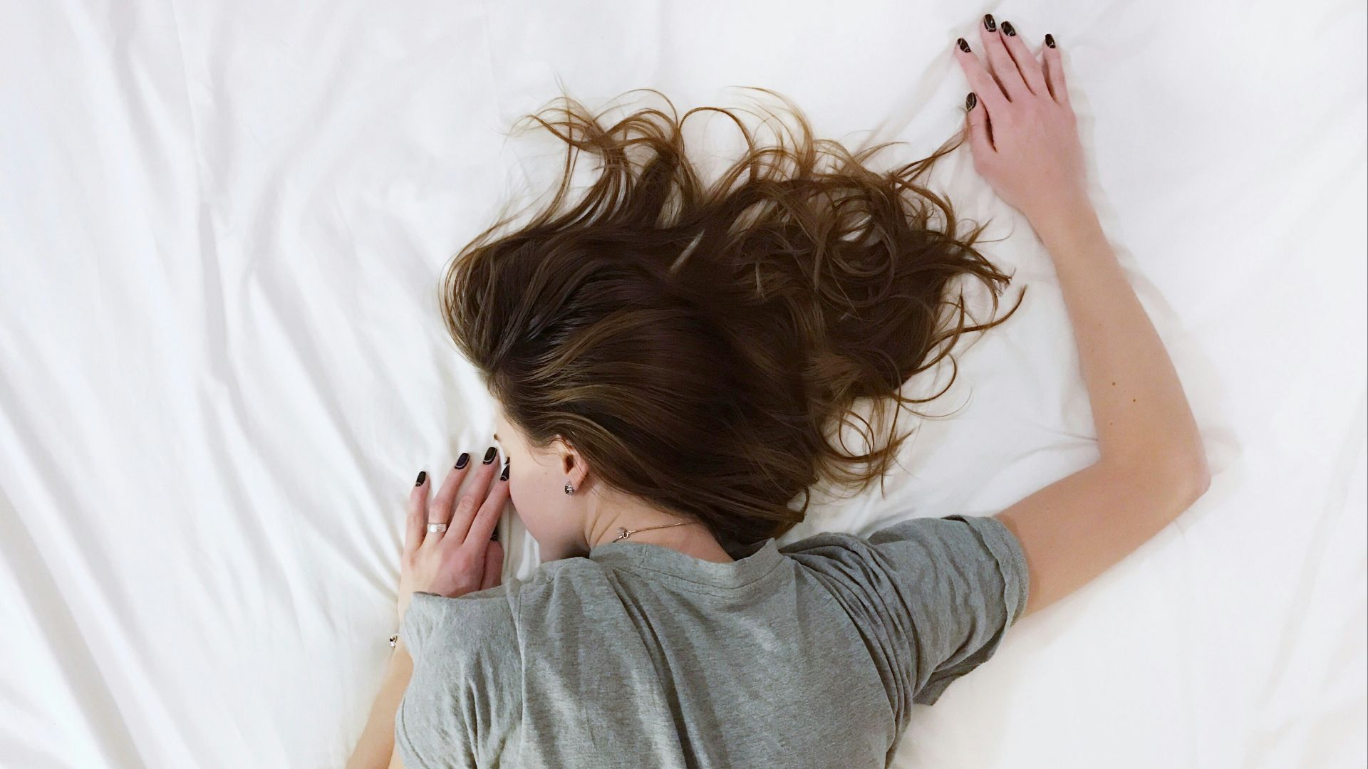 10. Dormez bien avant de partir