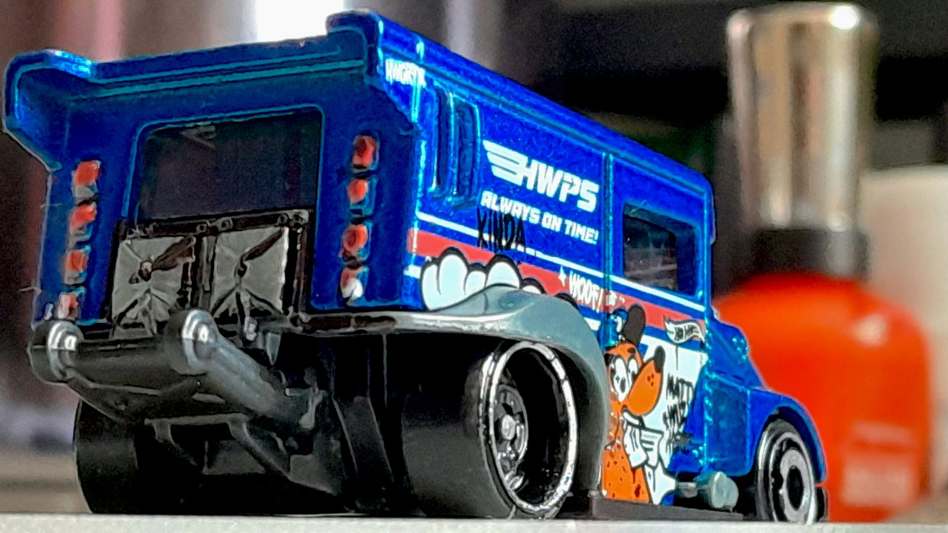 16. Hot Wheels City Ultimate Hauler