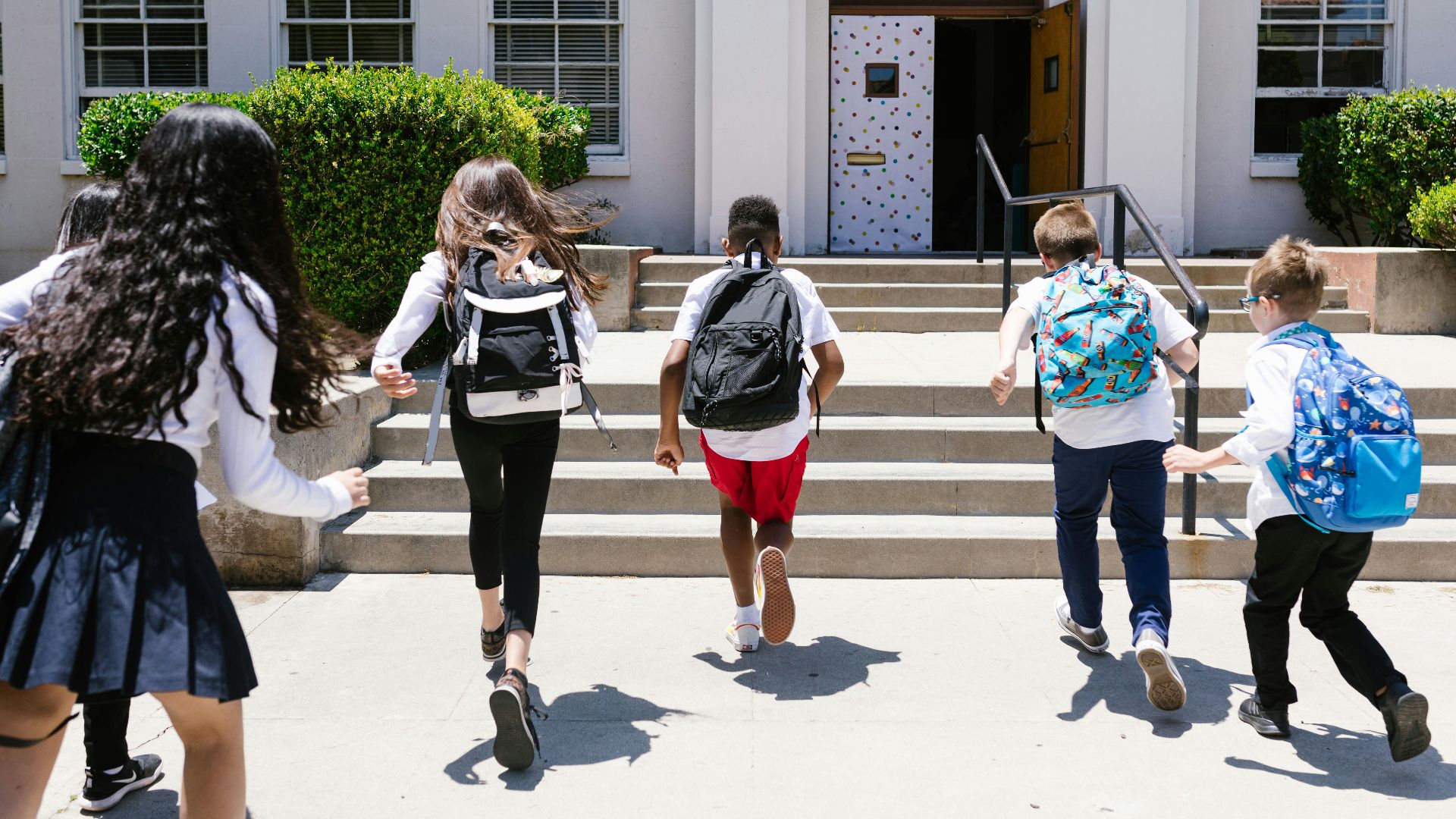 4. Absences fréquentes ou retards à l'école