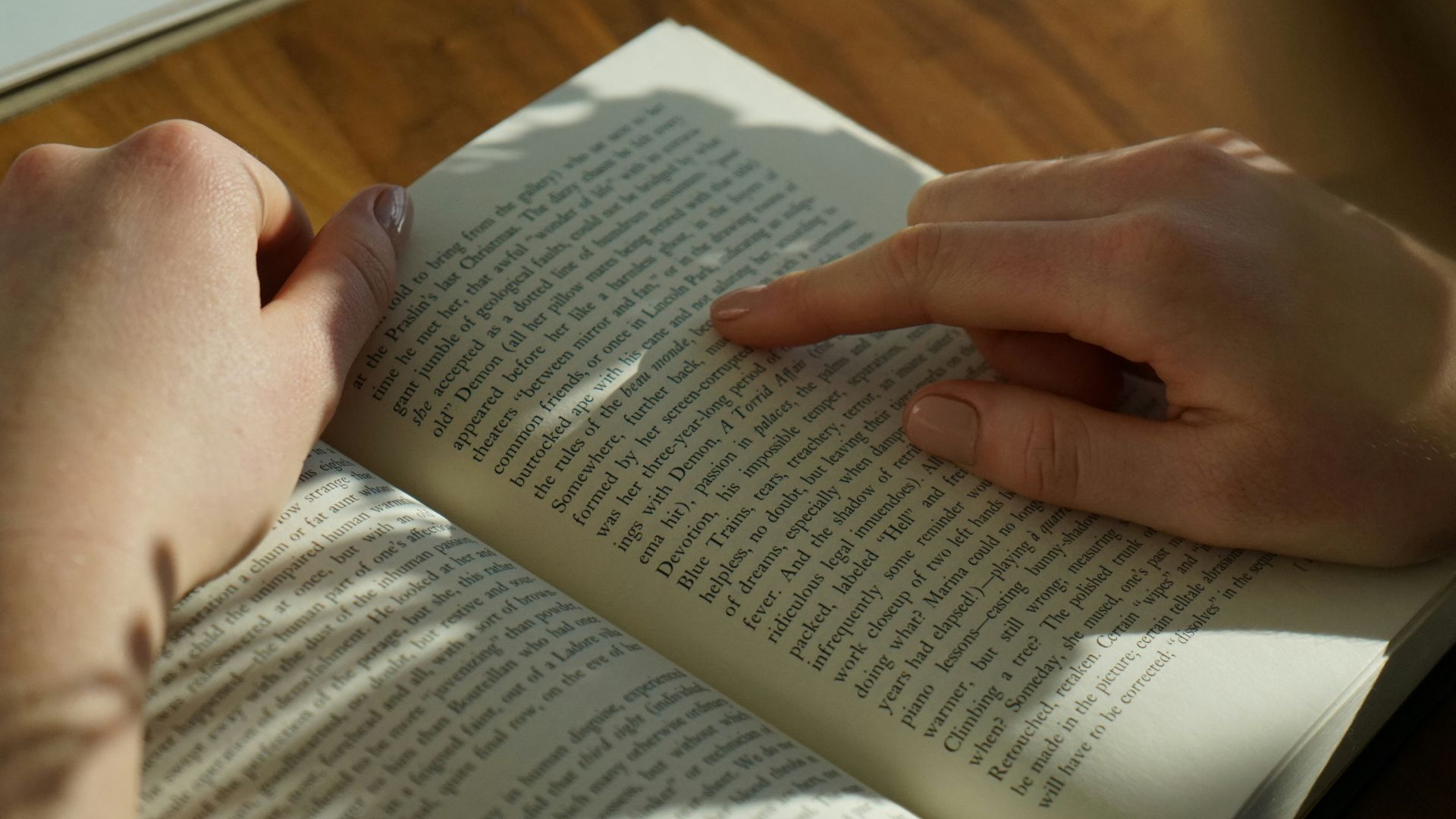 18. Lire