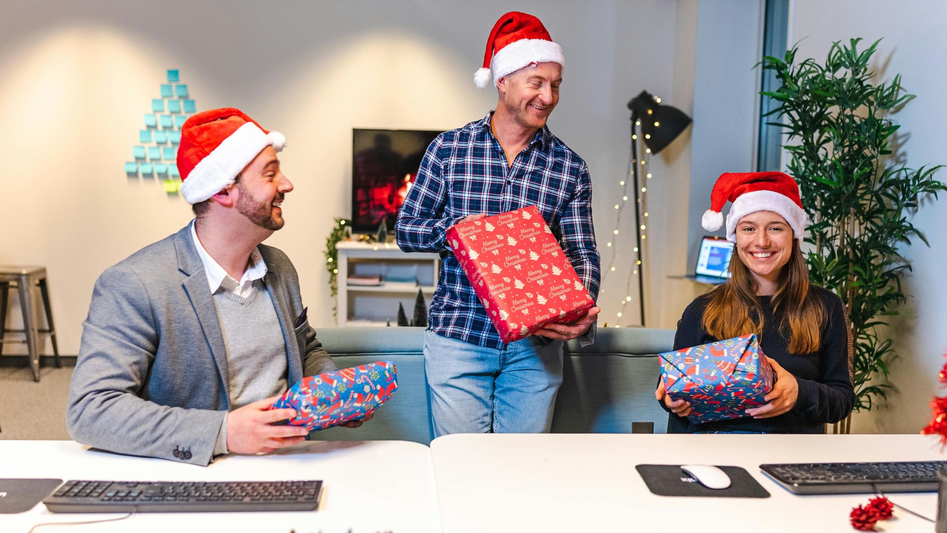 8. Échange de cadeaux anonymes