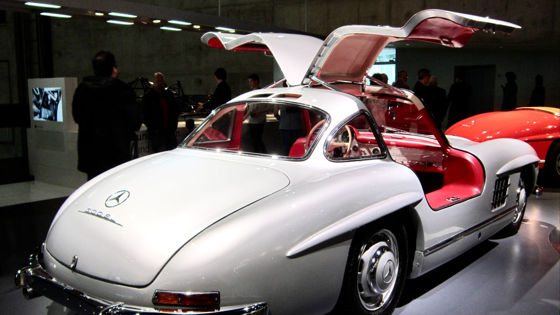 2. Mercedes-Benz 300 SLR Uhlenhaut Coupé de 1955 : 142 millions de dollars