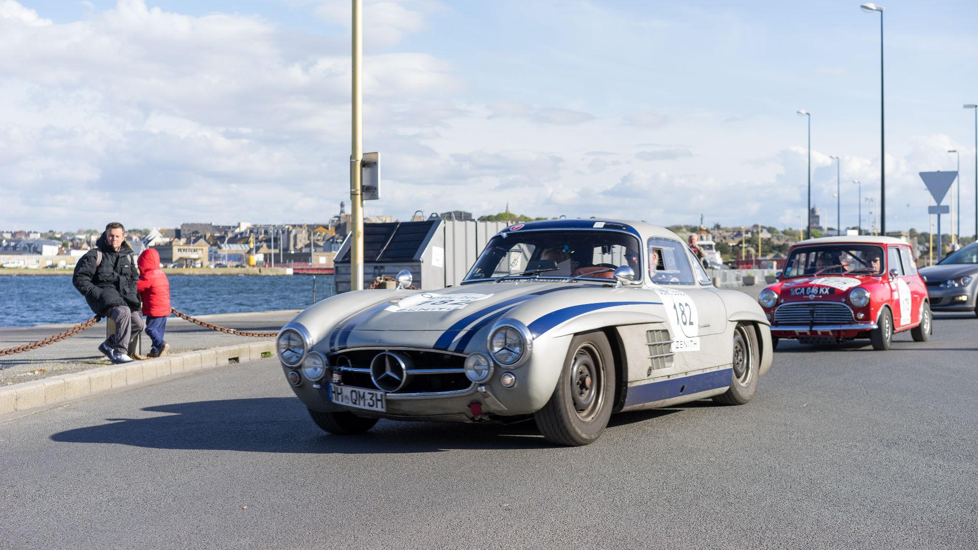 4. Mercedes-Benz 300 SL Gullwing de 1955 : 1,4 million de dollars