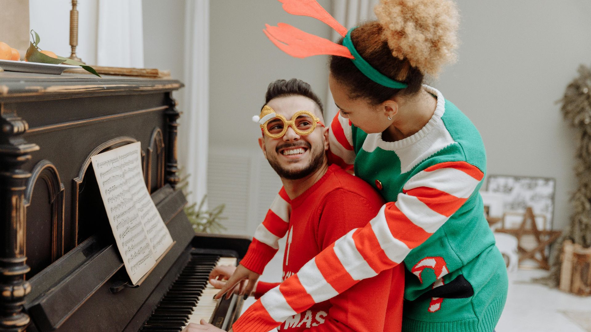 Ces chansons de Noël classiques que nous chantons tous sont beaucoup plus anciennes que vous ne le pensez