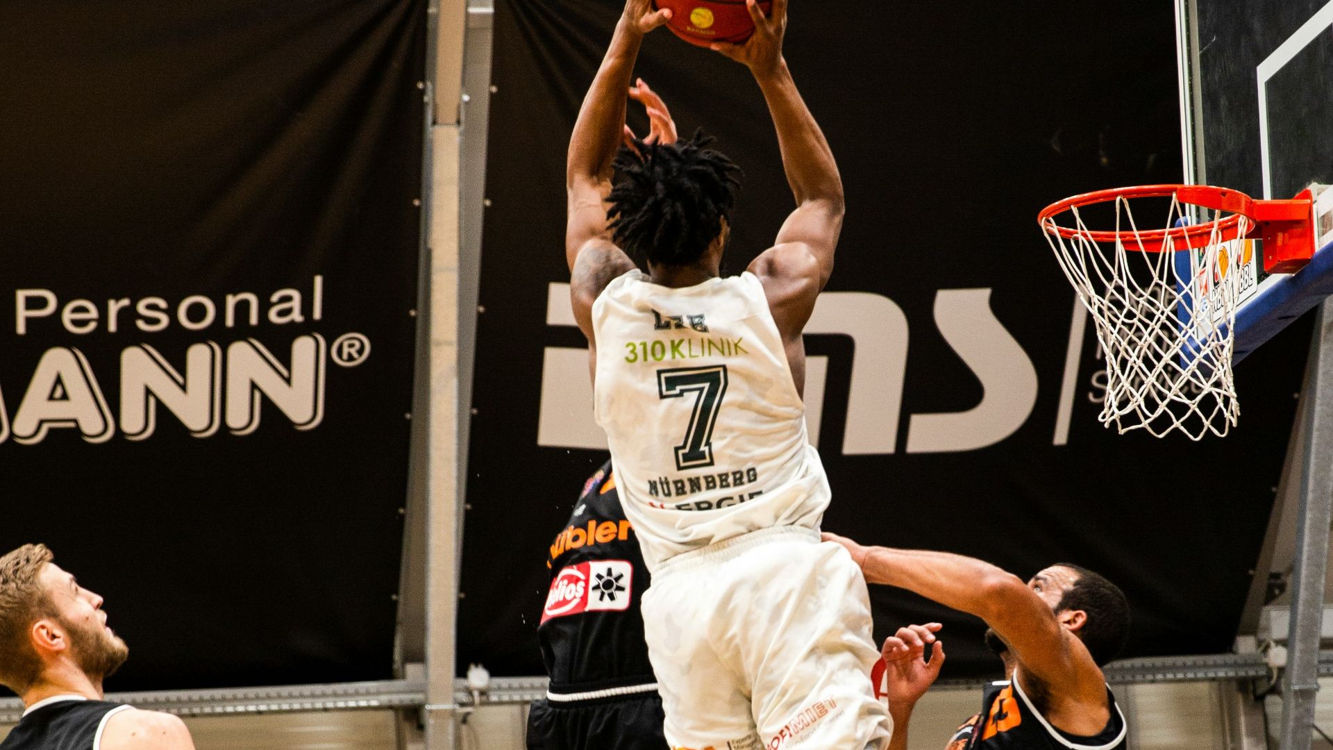 9. Le retour de Magic