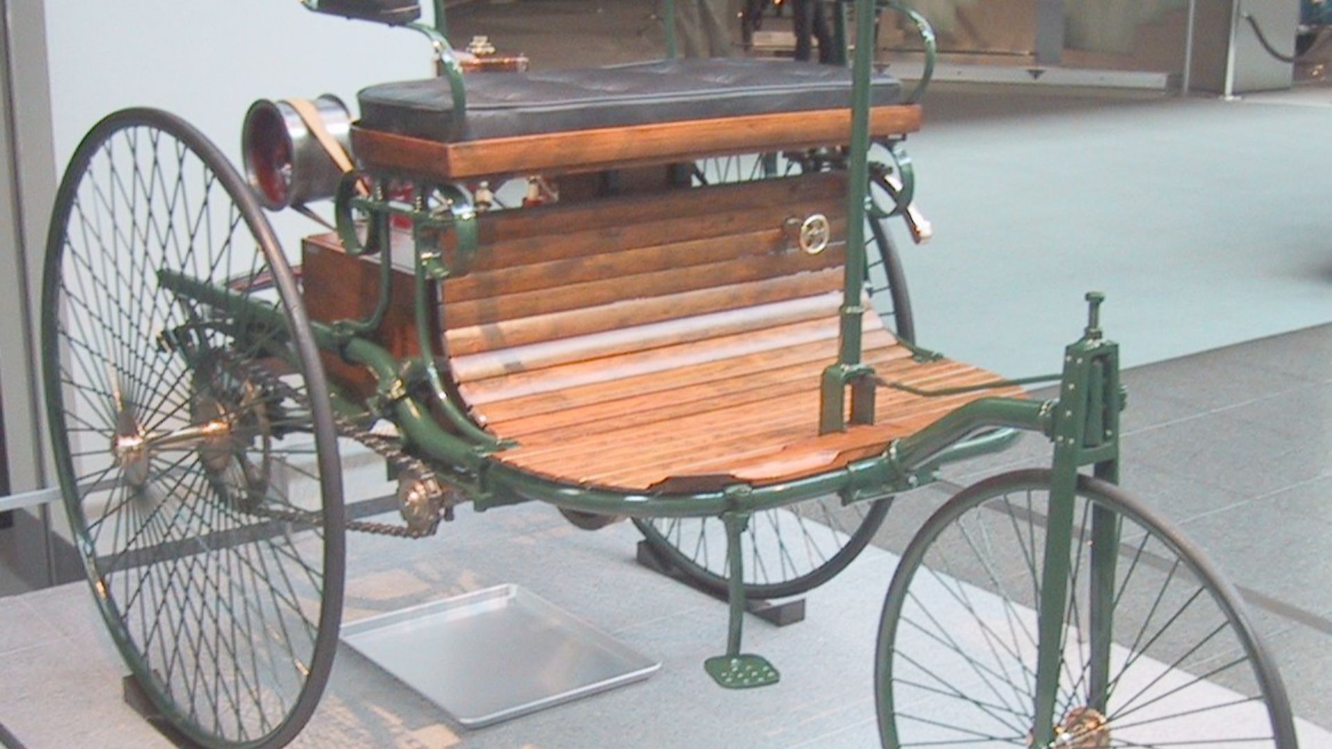 3. 1886 Benz Patent Motorwagen
