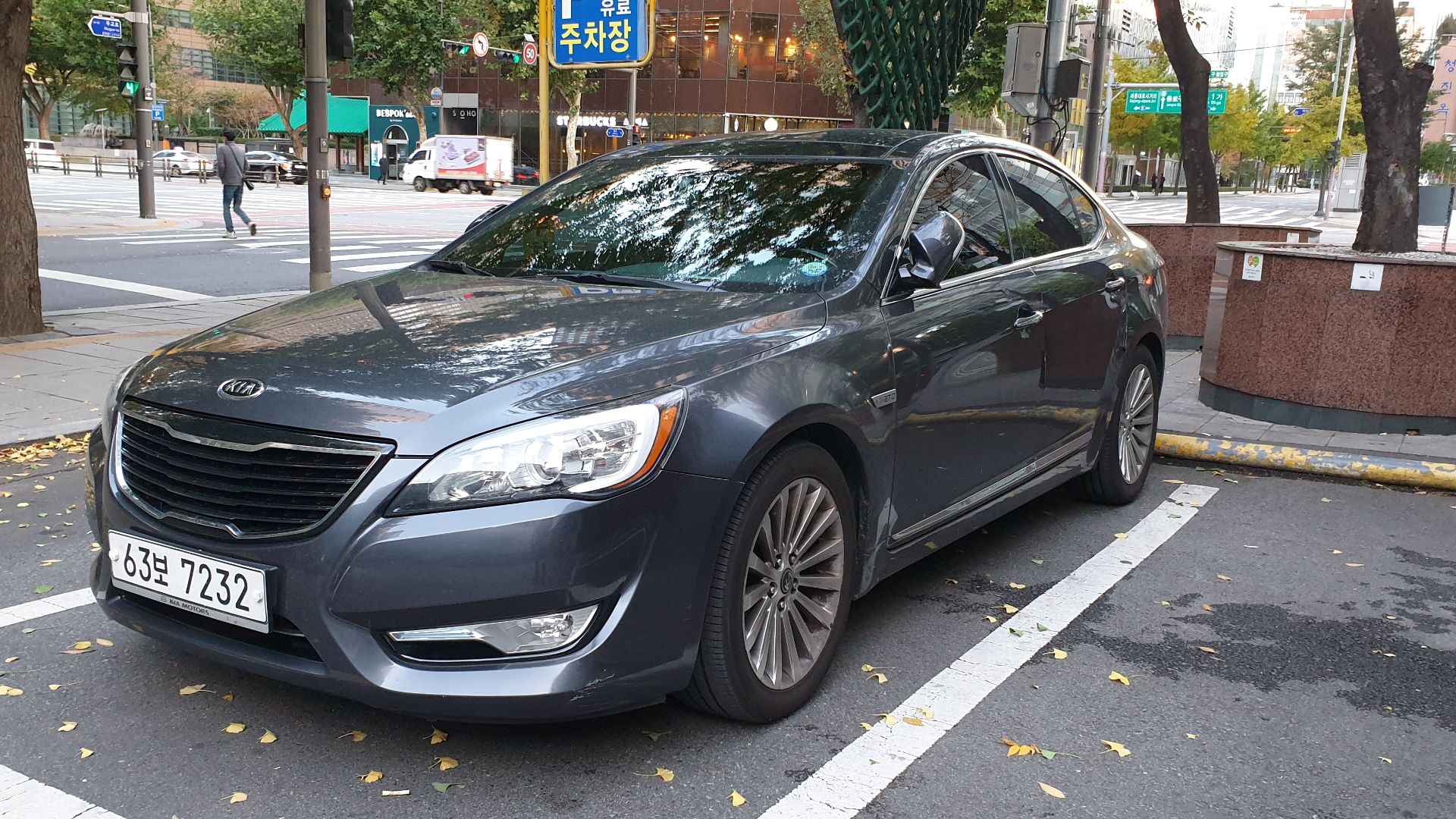 11. Kia Cadenza