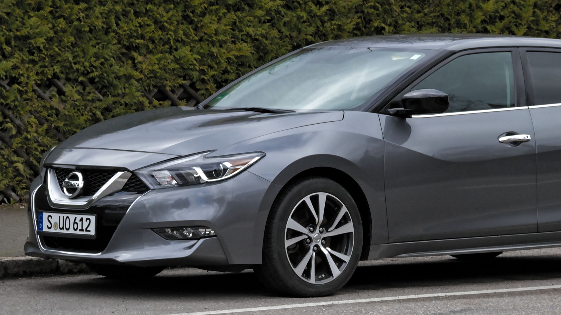 17. Nissan Maxima