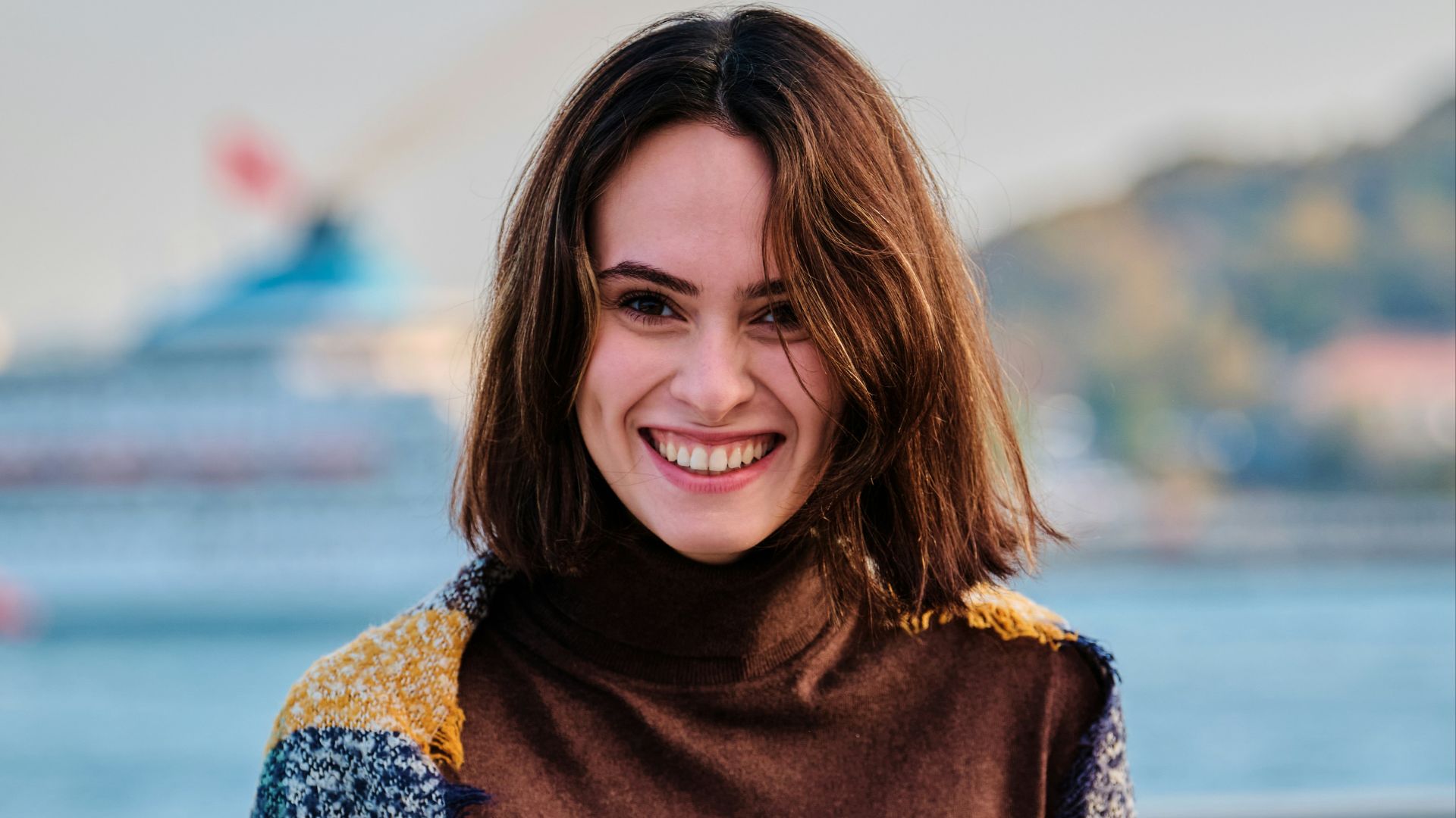 16. Elle rayonne un peu plus quand vous êtes là